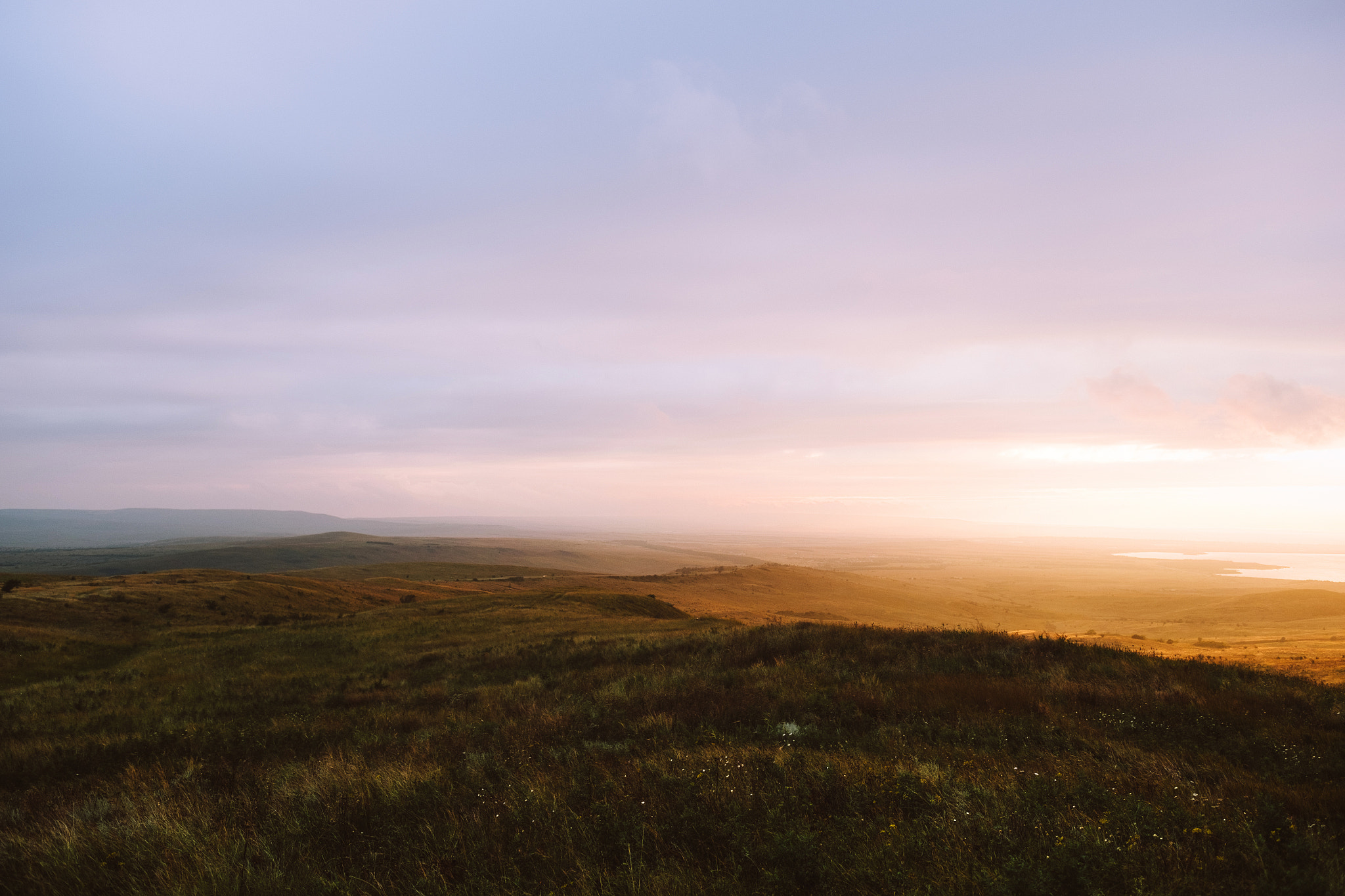 Fujifilm X-E1 + Fujifilm XF 16mm F1.4 R WR sample photo. Sunset hills photography