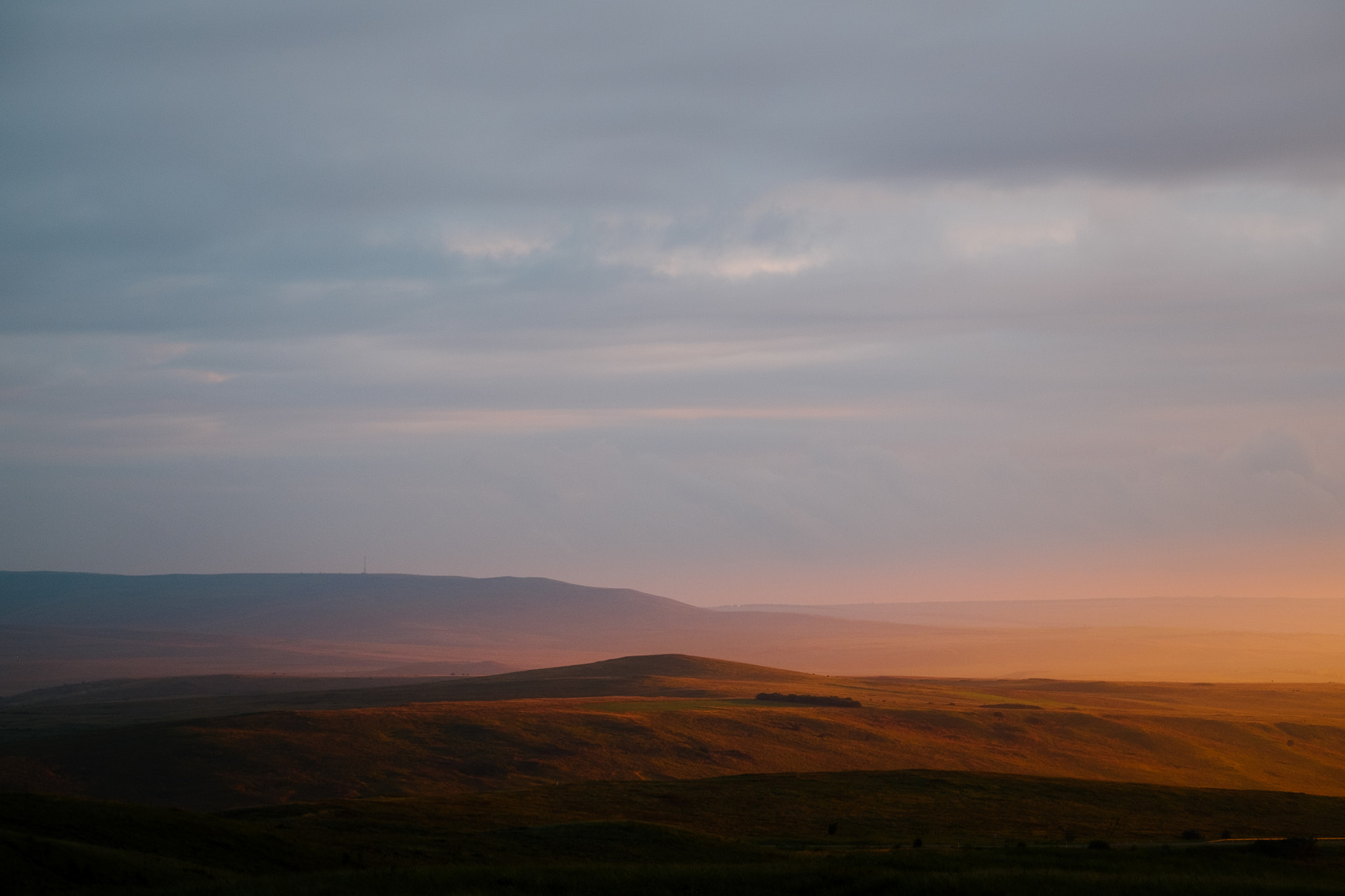 Fujifilm XF 50-140mm F2.8 R LM OIS WR sample photo. Hills photography