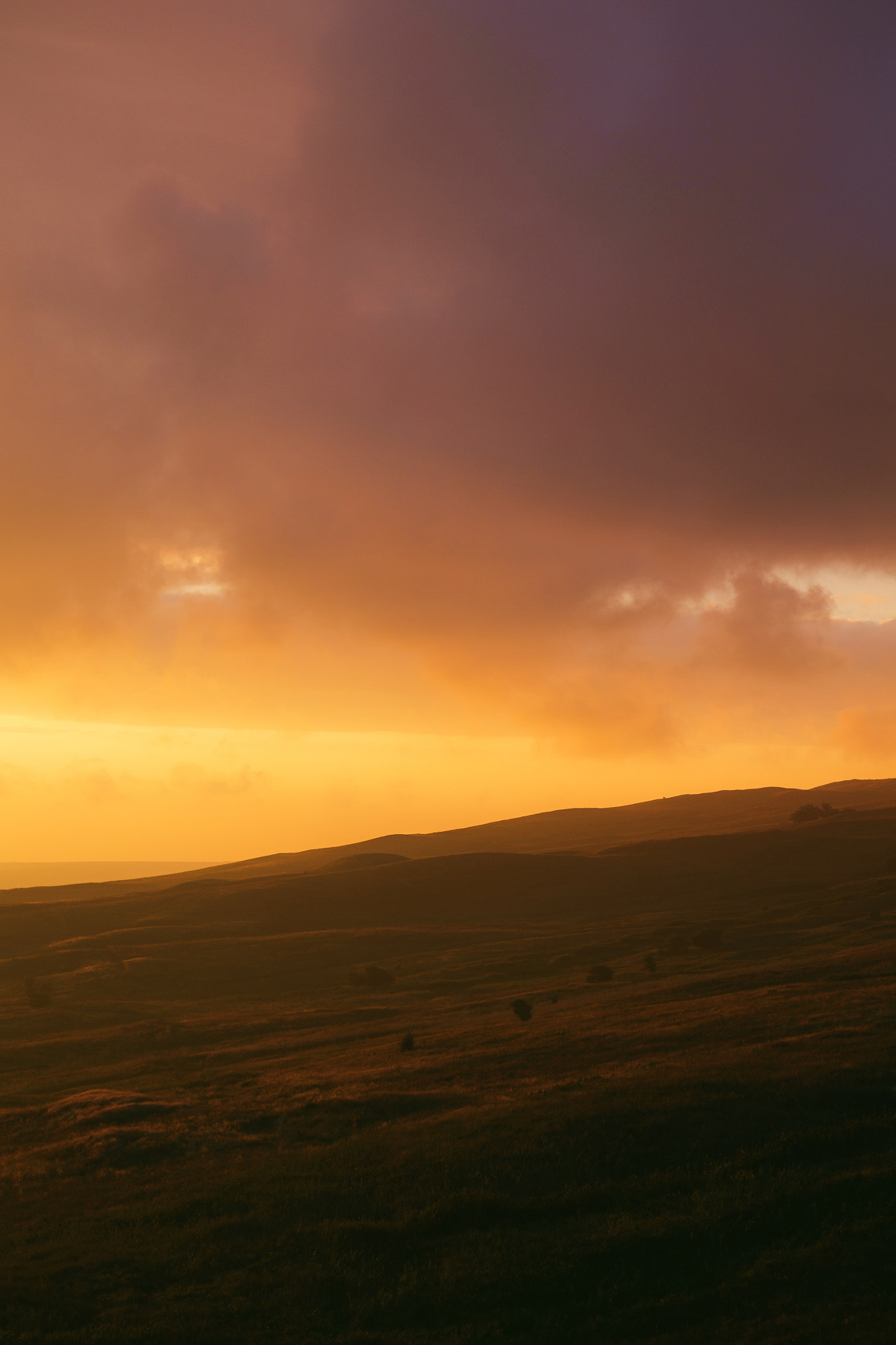 Fujifilm X-E1 + Fujifilm XF 50-140mm F2.8 R LM OIS WR sample photo. Sunset clouds photography