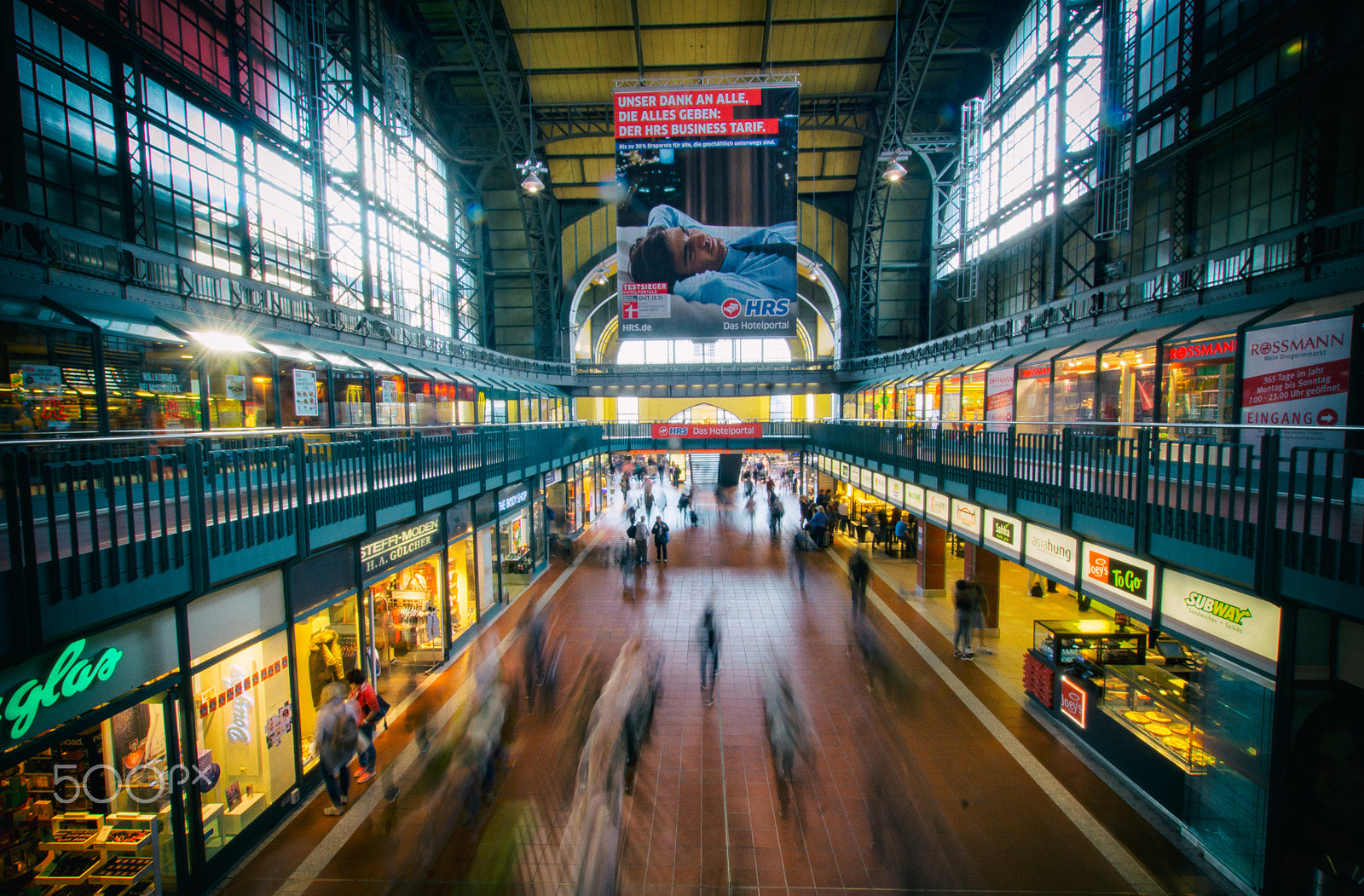 Sony SLT-A65 (SLT-A65V) + Sigma 10-20mm F3.5 EX DC HSM sample photo. Speed is more than time photography