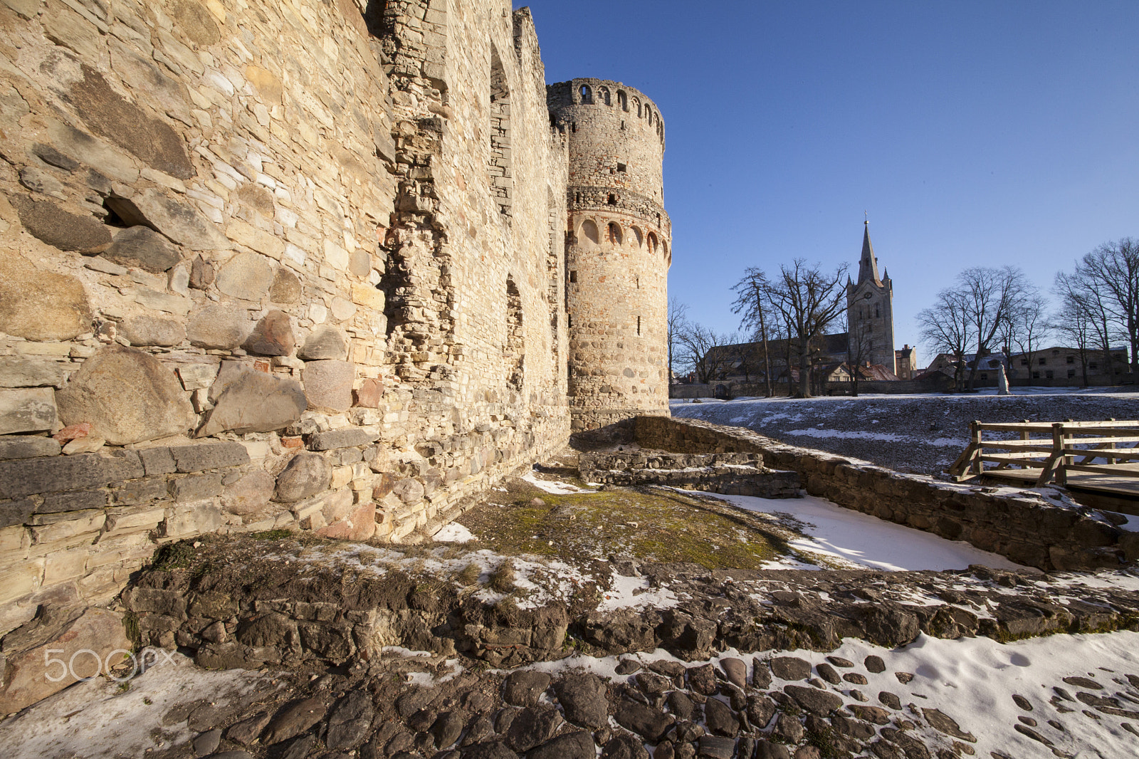 Canon EOS 5D Mark II + Sigma 12-24mm F4.5-5.6 II DG HSM sample photo. Cesis castle photography