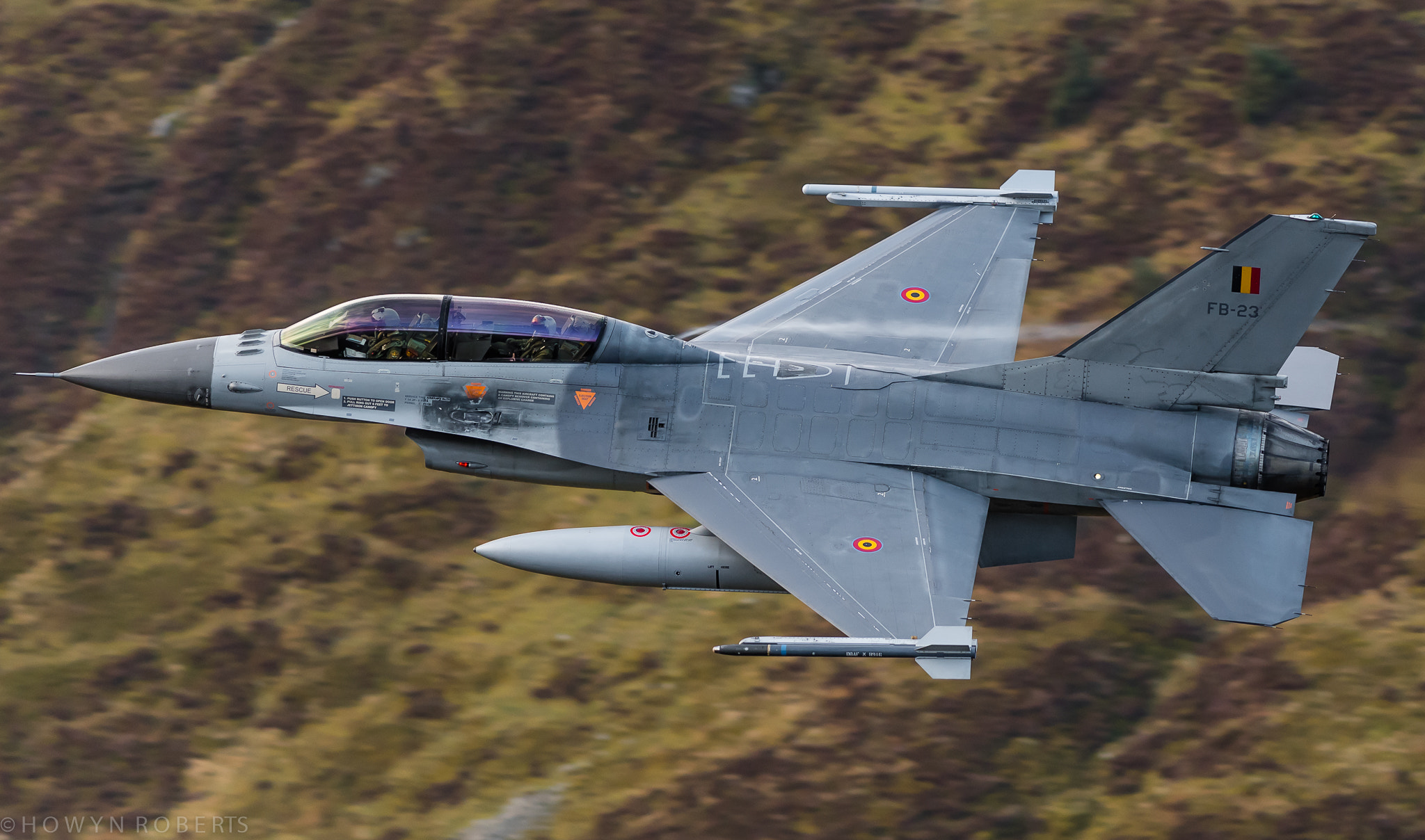 Nikon AF-S Nikkor 300mm F2.8G ED VR II sample photo