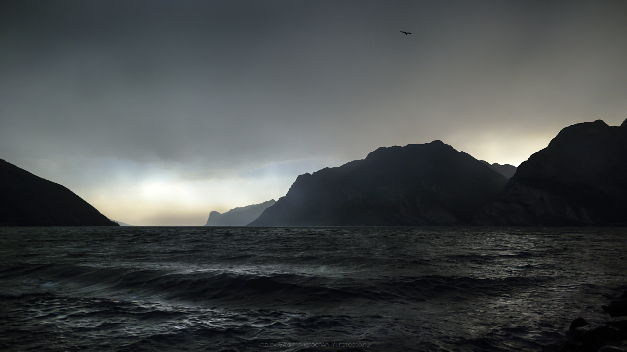 HCD 28 sample photo. Storm. lago di garda. italia. photography