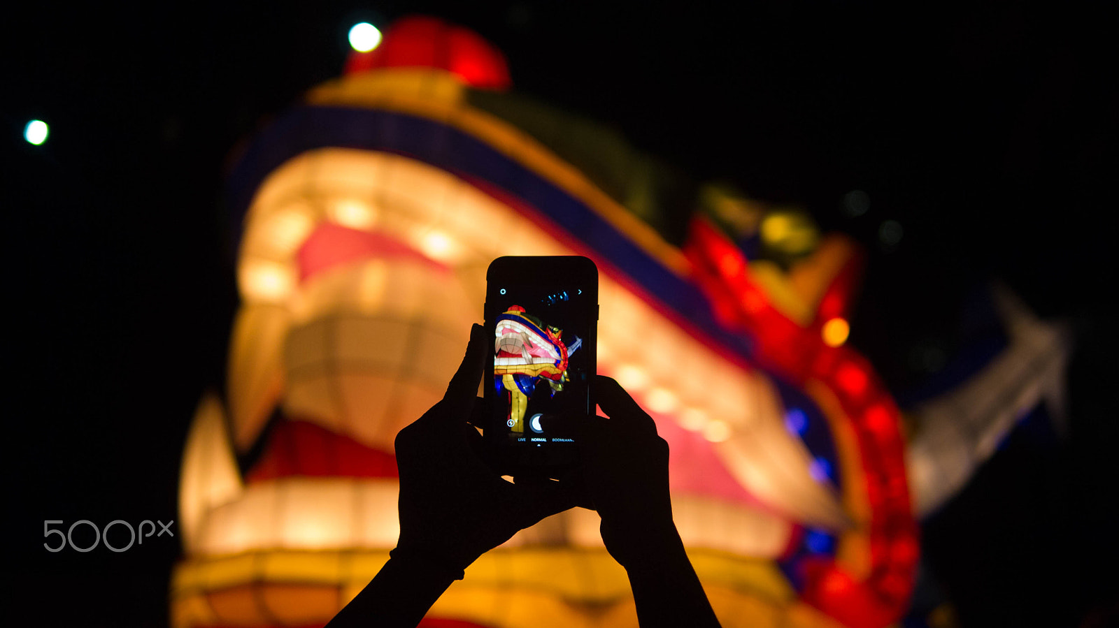 Panasonic Lumix DMC-G10 sample photo. Asian lantern parade photography