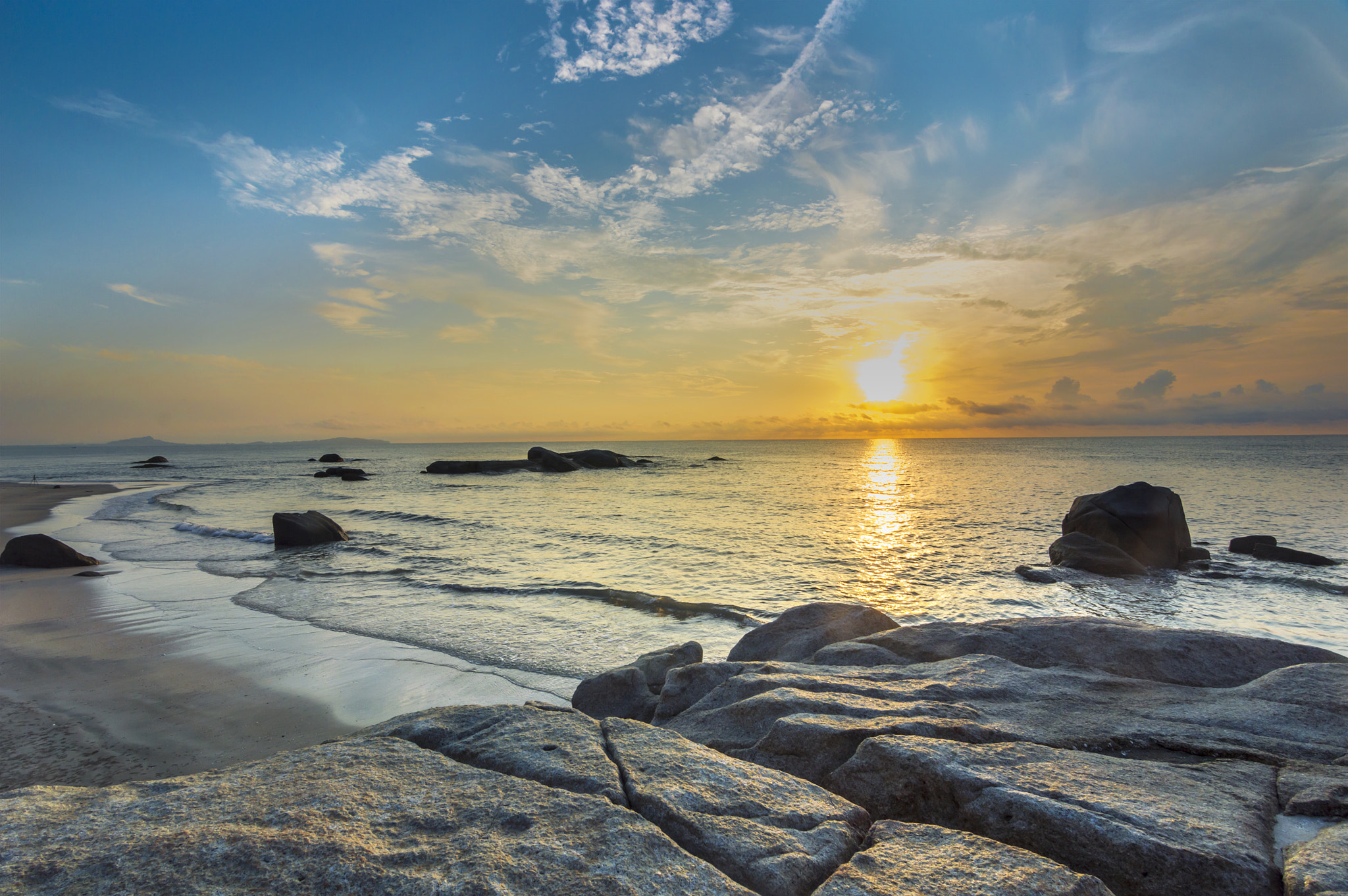 Nikon D3200 sample photo. Beach rock and wave with sunrise skies background photography