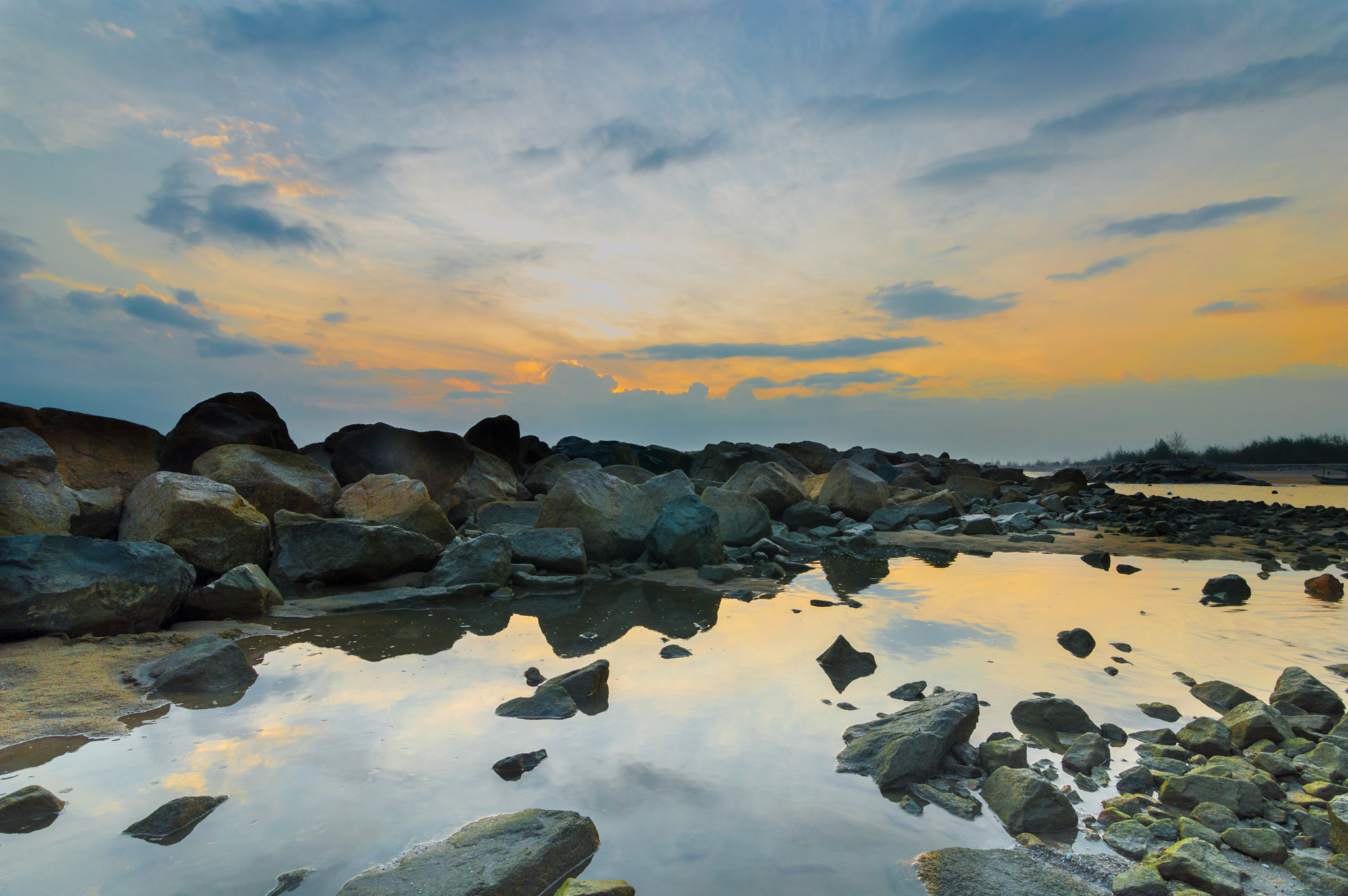 Nikon D3200 sample photo. Beach rock with sunrise background photography