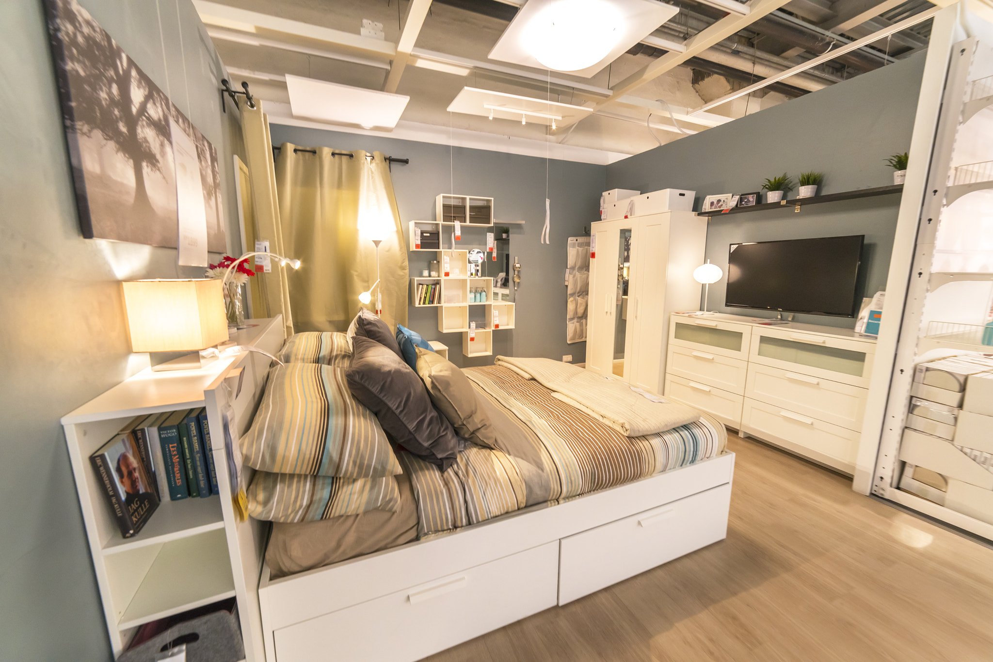 KUALA LUMPUR, MALAYSIA - MAY 22, 2016 :Interior furniture store 