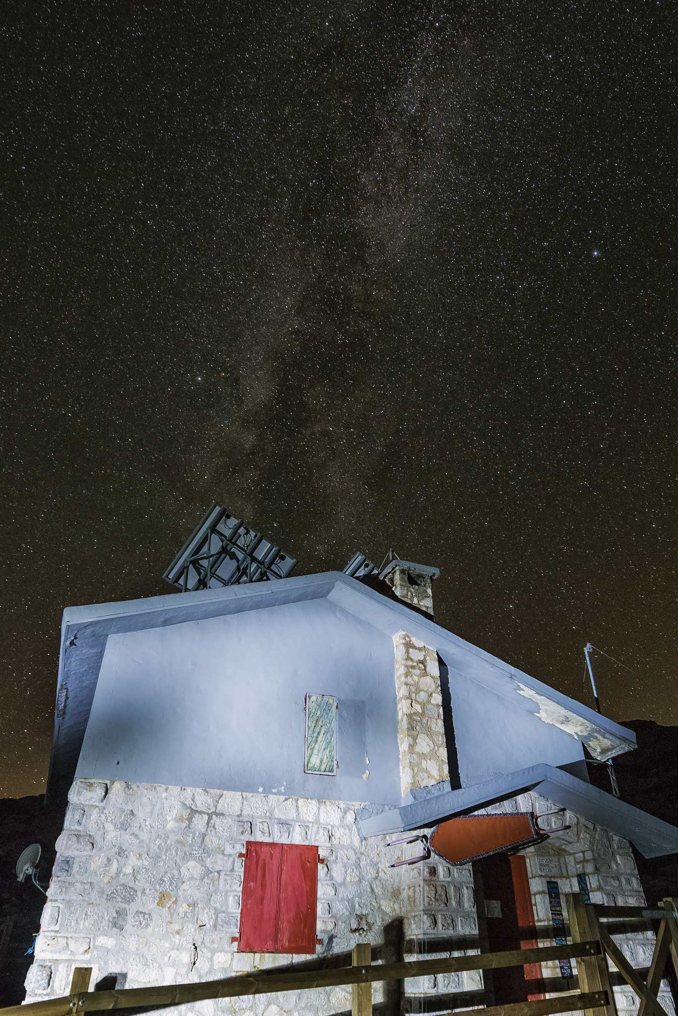 Tamron SP 15-30mm F2.8 Di VC USD sample photo. Refugio de vega de ario photography