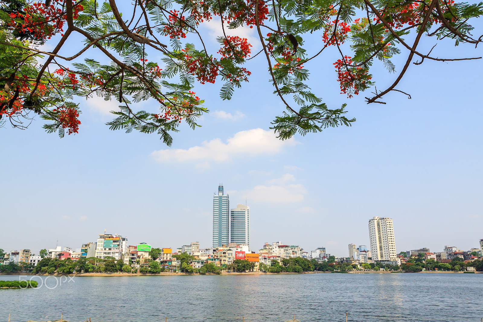 Canon EOS 50D + Canon EF 17-40mm F4L USM sample photo. Ho truc bach at hanoi, vietnam photography