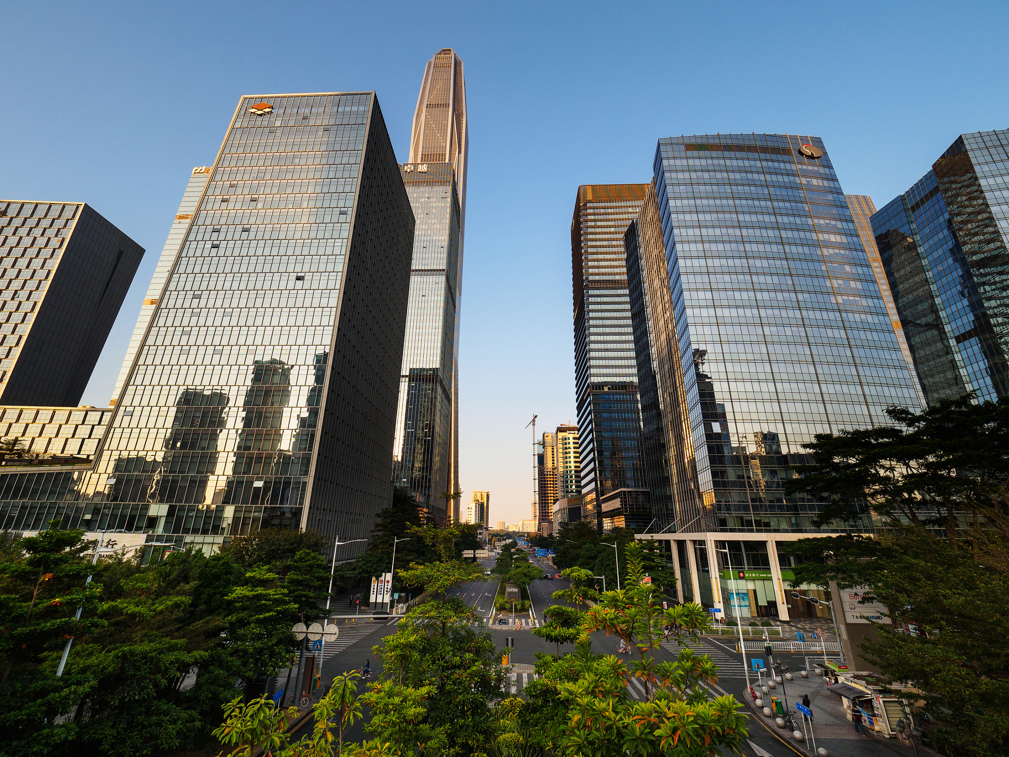 Olympus M.Zuiko Digital ED 7-14mm F2.8 PRO sample photo. Shenzhen skylines photography