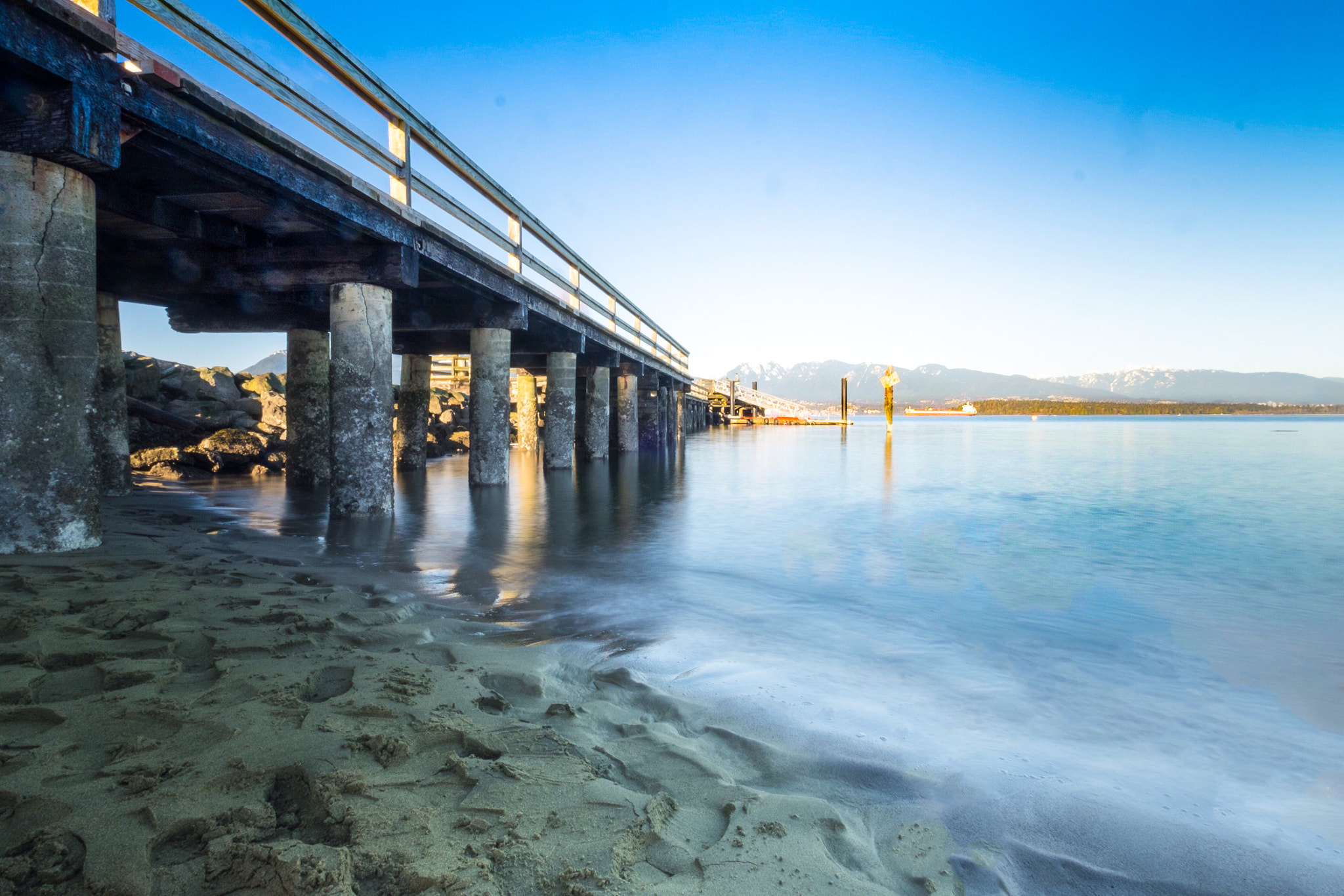 Fujifilm X-E2S + Fujifilm XF 10-24mm F4 R OIS sample photo. Jericho beach, vancouver, bc photography