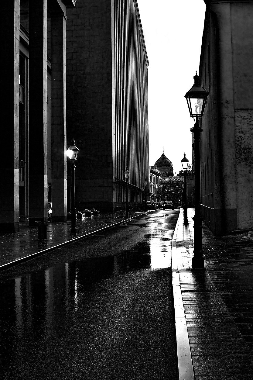 Nikon 1 V2 sample photo. ... Дорога ведущая в Храм.... photography