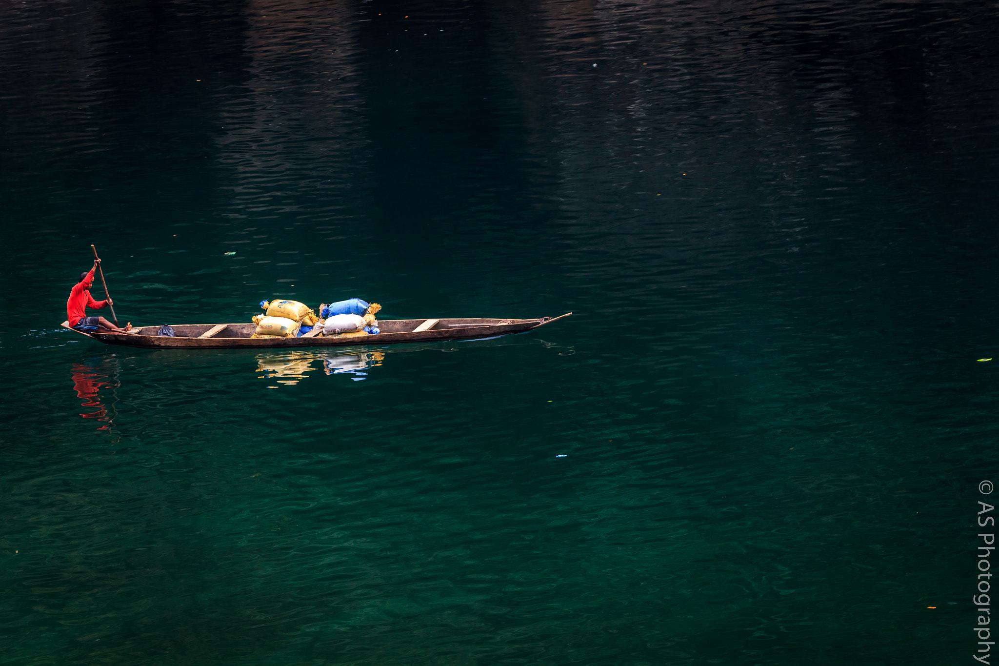 Canon EF 70-200mm F2.8L IS II USM sample photo. Lone boatsman photography