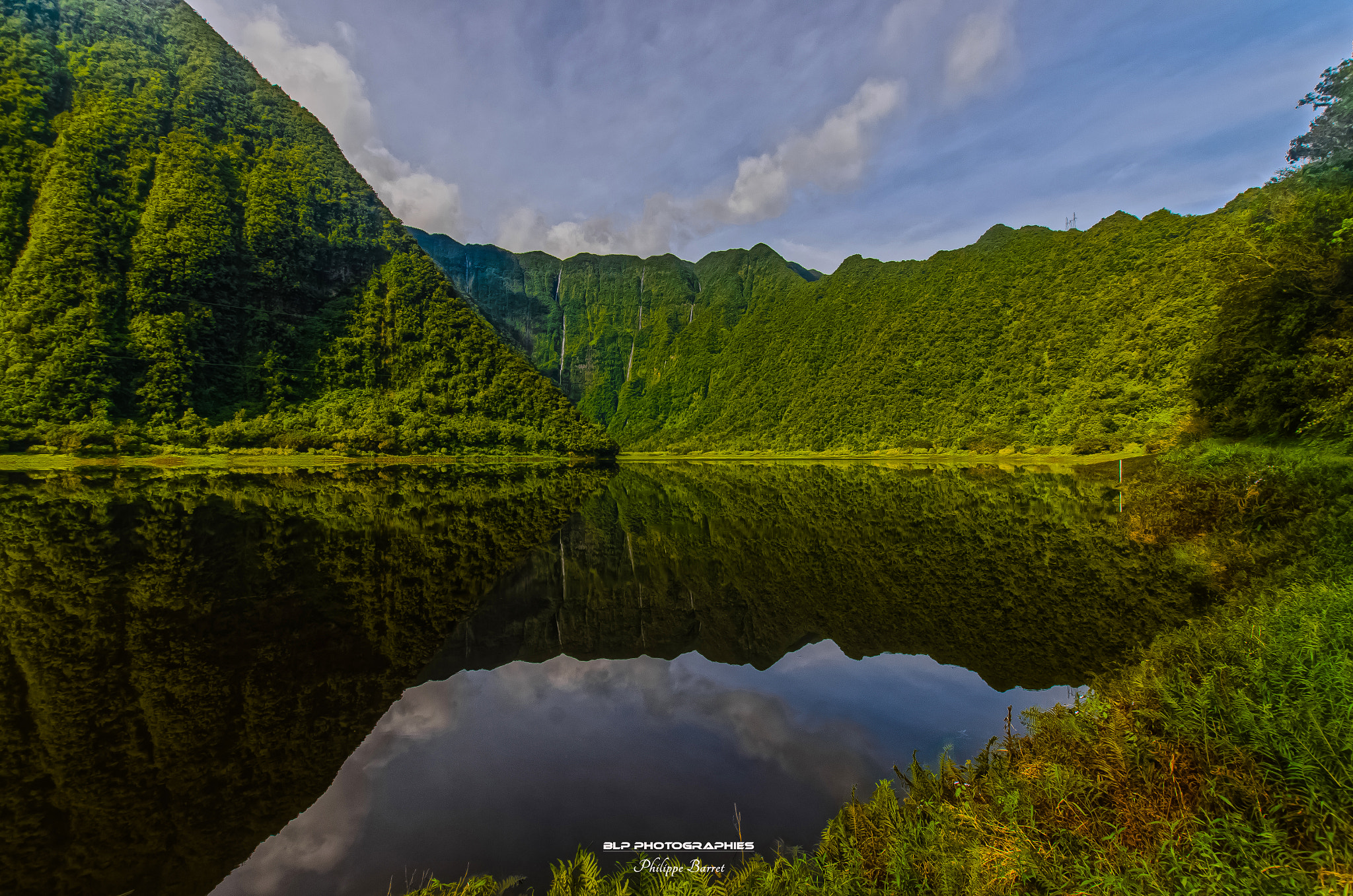Nikon D7000 + Sigma 10-20mm F3.5 EX DC HSM sample photo. Reflets au grand etang photography
