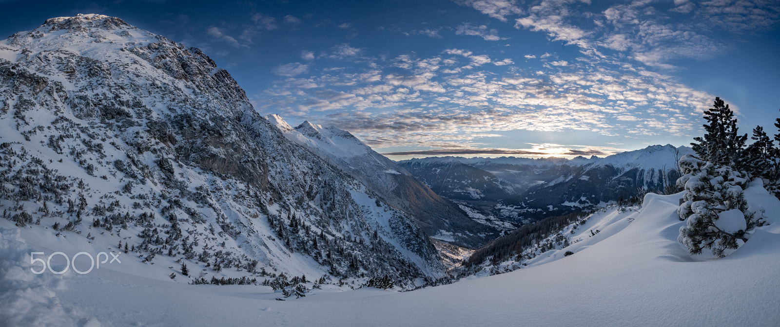 Nikon D500 + Nikon AF-S DX Nikkor 10-24mm F3-5-4.5G ED sample photo. Another try of a mountainpanorama photography