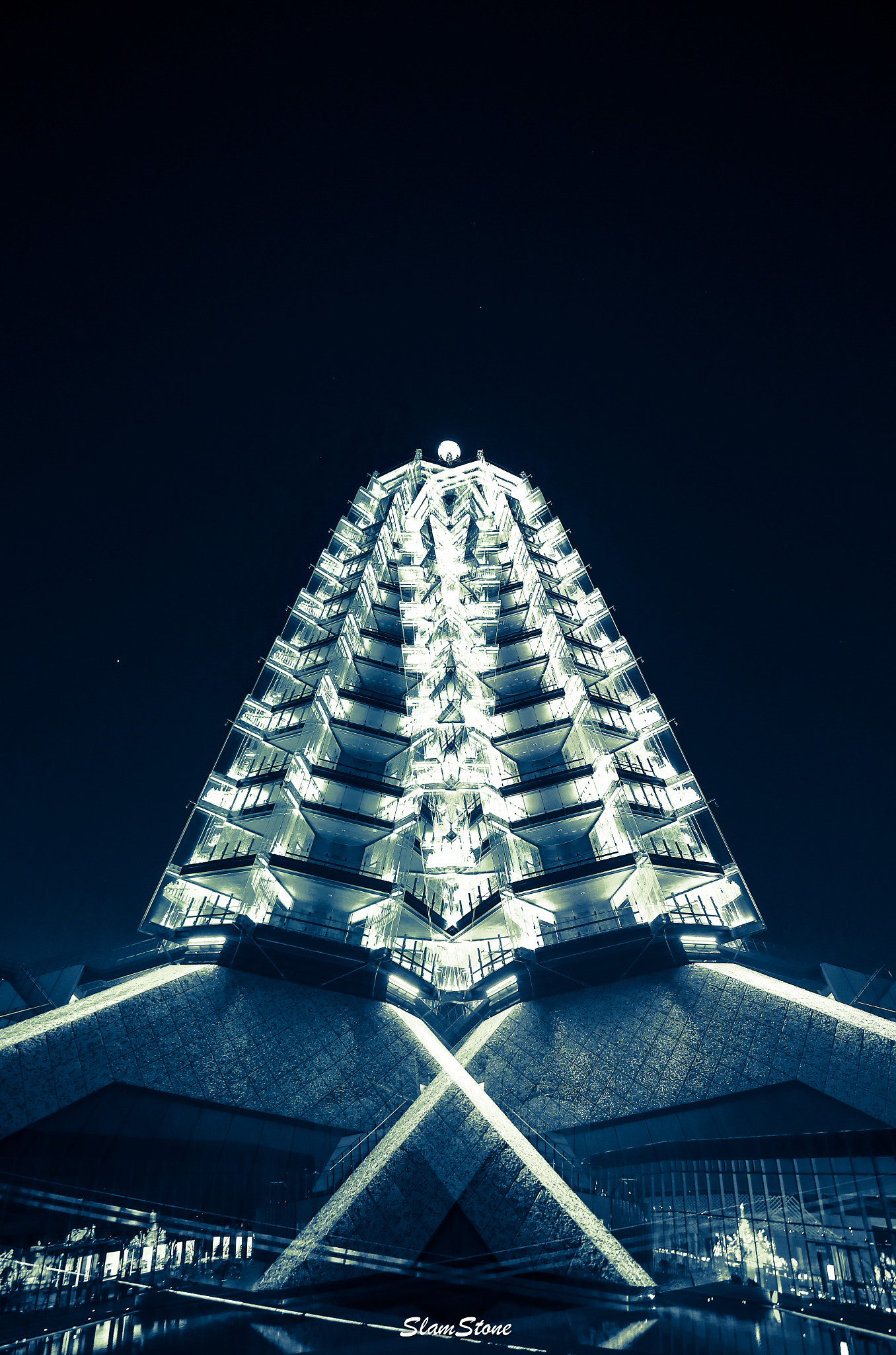 Canon EF 300mm f/2.8L sample photo. Tower photography
