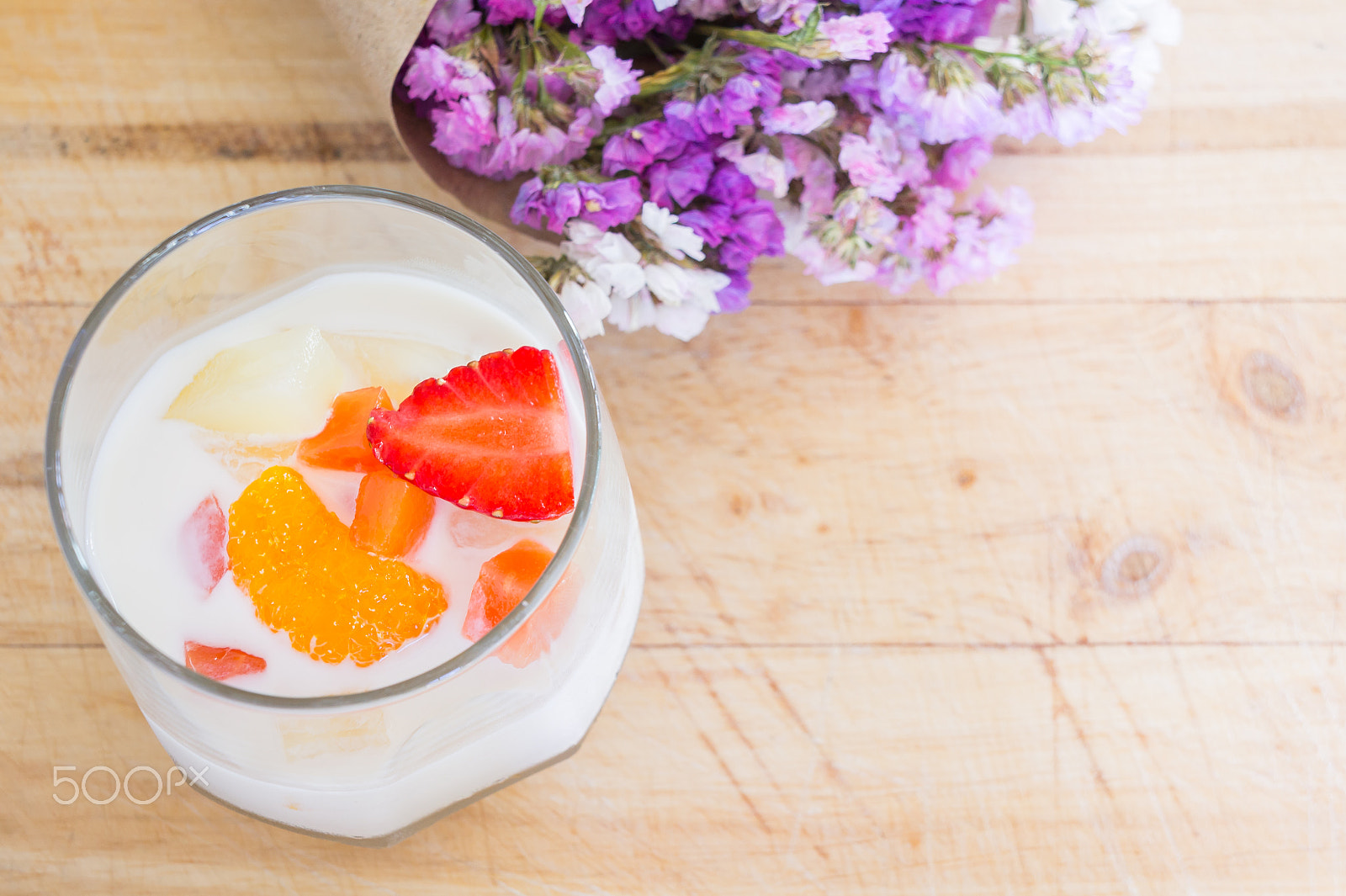 Sony Alpha NEX-3 + Sony E 18-55mm F3.5-5.6 OSS sample photo. Milk pudding with fruits photography