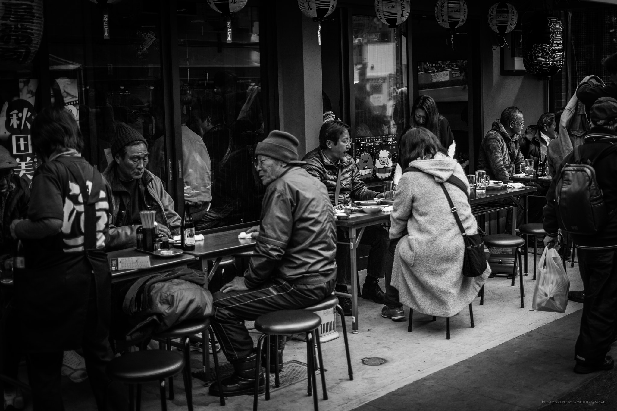 Canon EF 40mm F2.8 STM sample photo. Asakusa town, tokyo（red-light district） photography