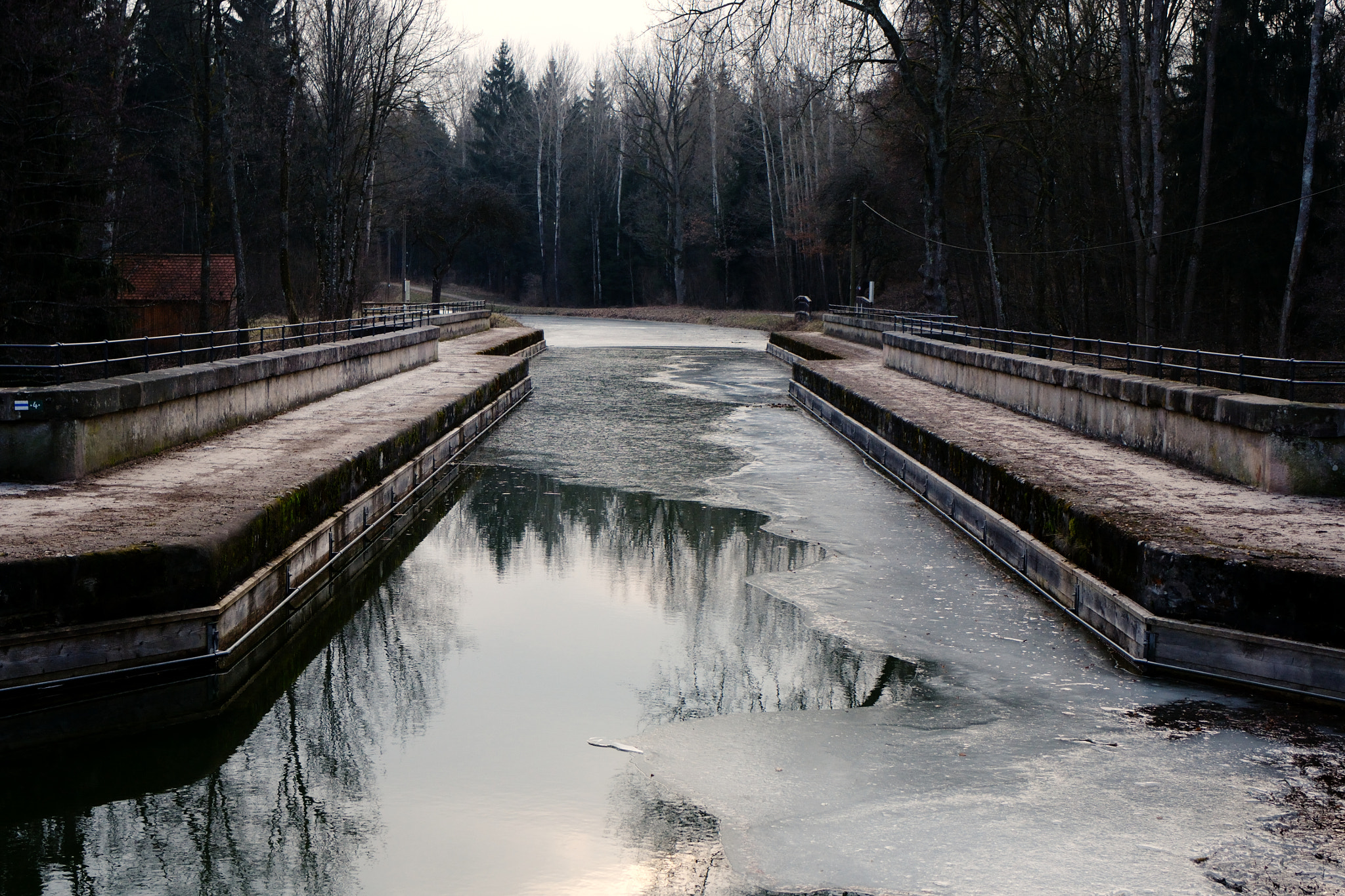 Nikon D3100 + Tamron SP 35mm F1.8 Di VC USD sample photo. Channeled cold 2 photography