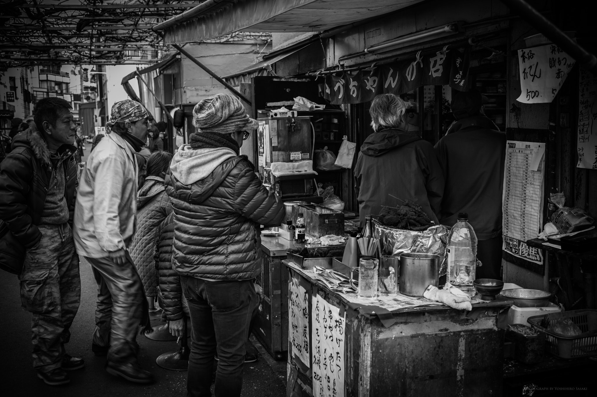 Canon EF 40mm F2.8 STM sample photo. Asakusa town, tokyo（red-light district） photography