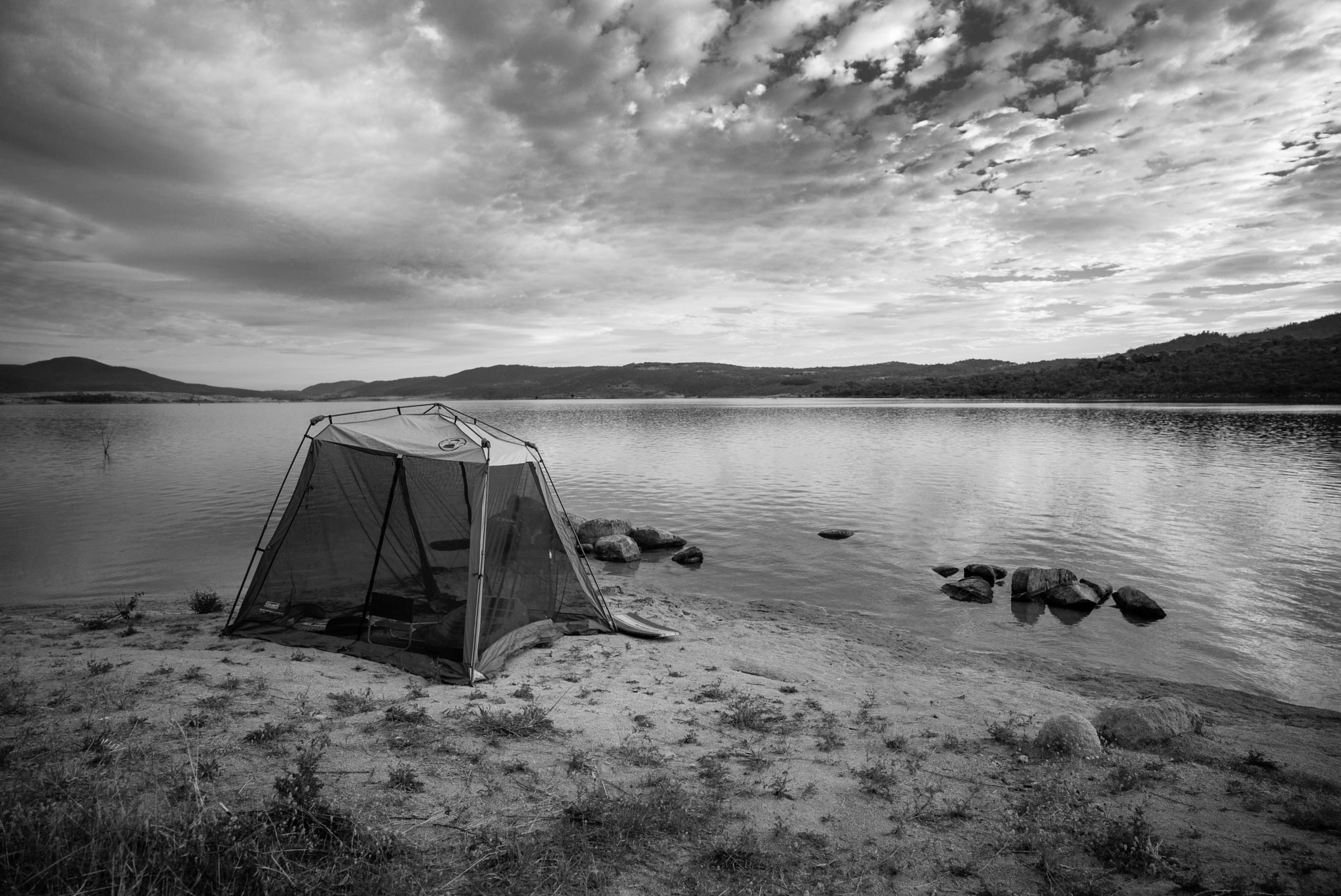 Leica Super-Elmar-M 21mm F3.4 ASPH sample photo. The tent by the lake photography