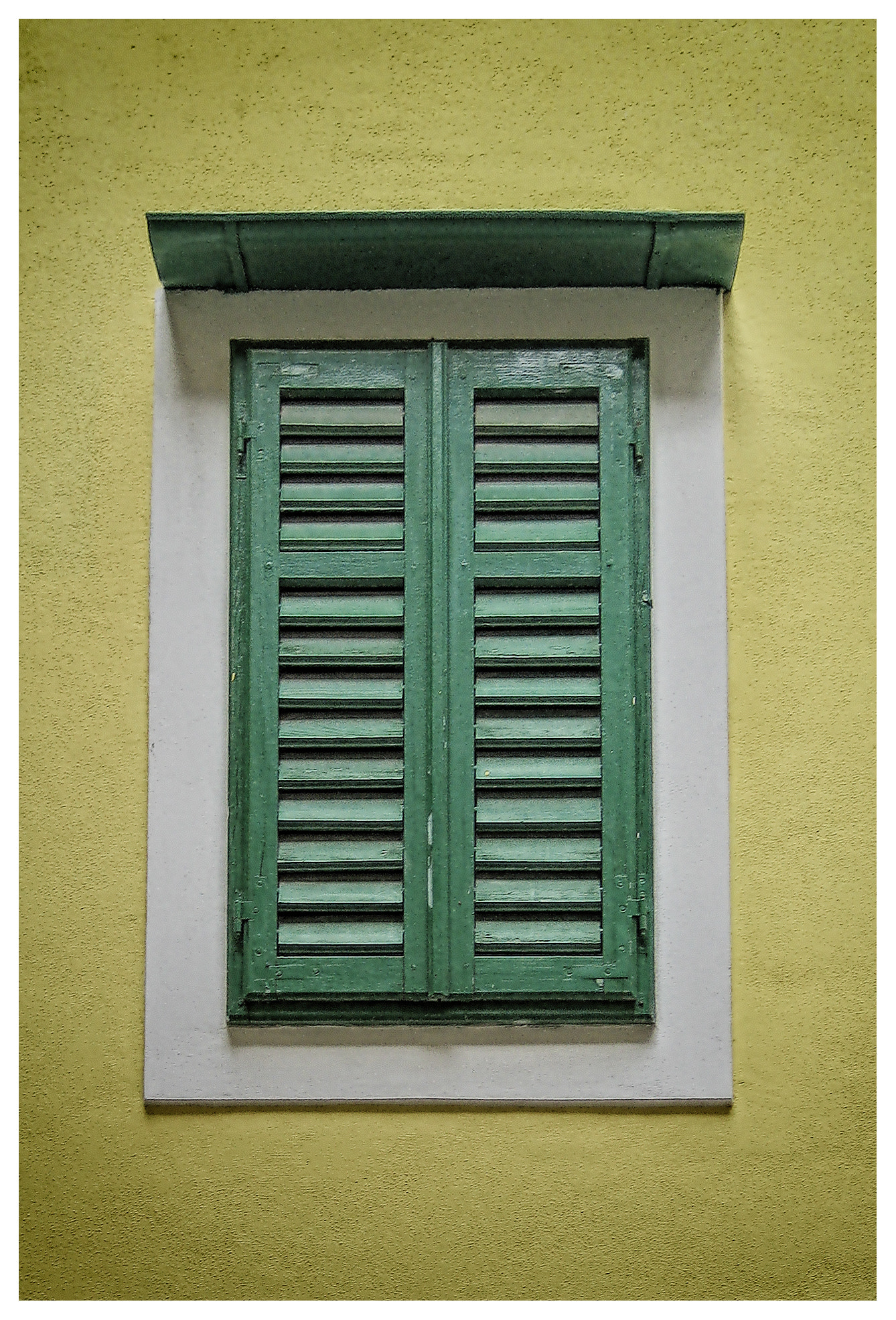 Canon DIGITAL IXUS 40 sample photo. Lovran - serie windows photography