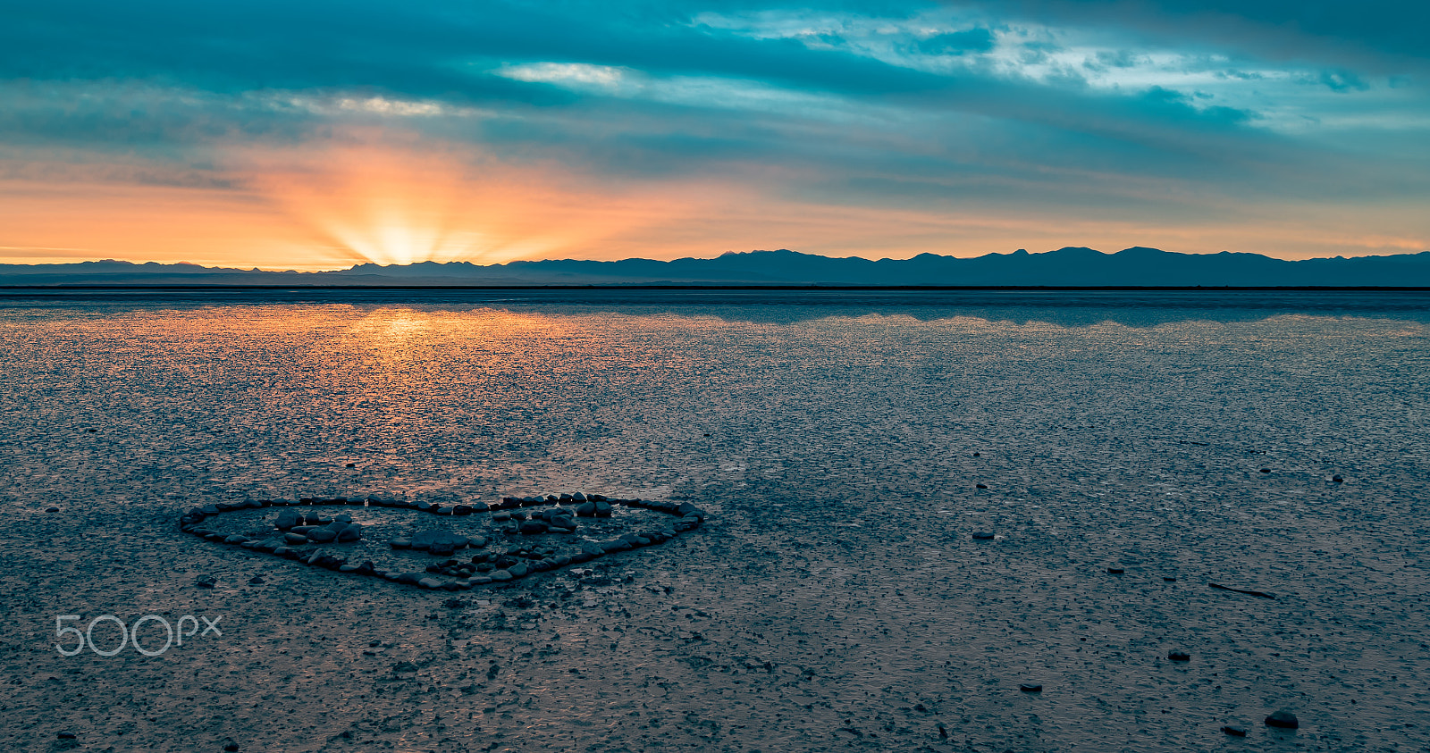 Tokina AT-X Pro 12-24mm F4 (IF) DX sample photo. Sunset love photography