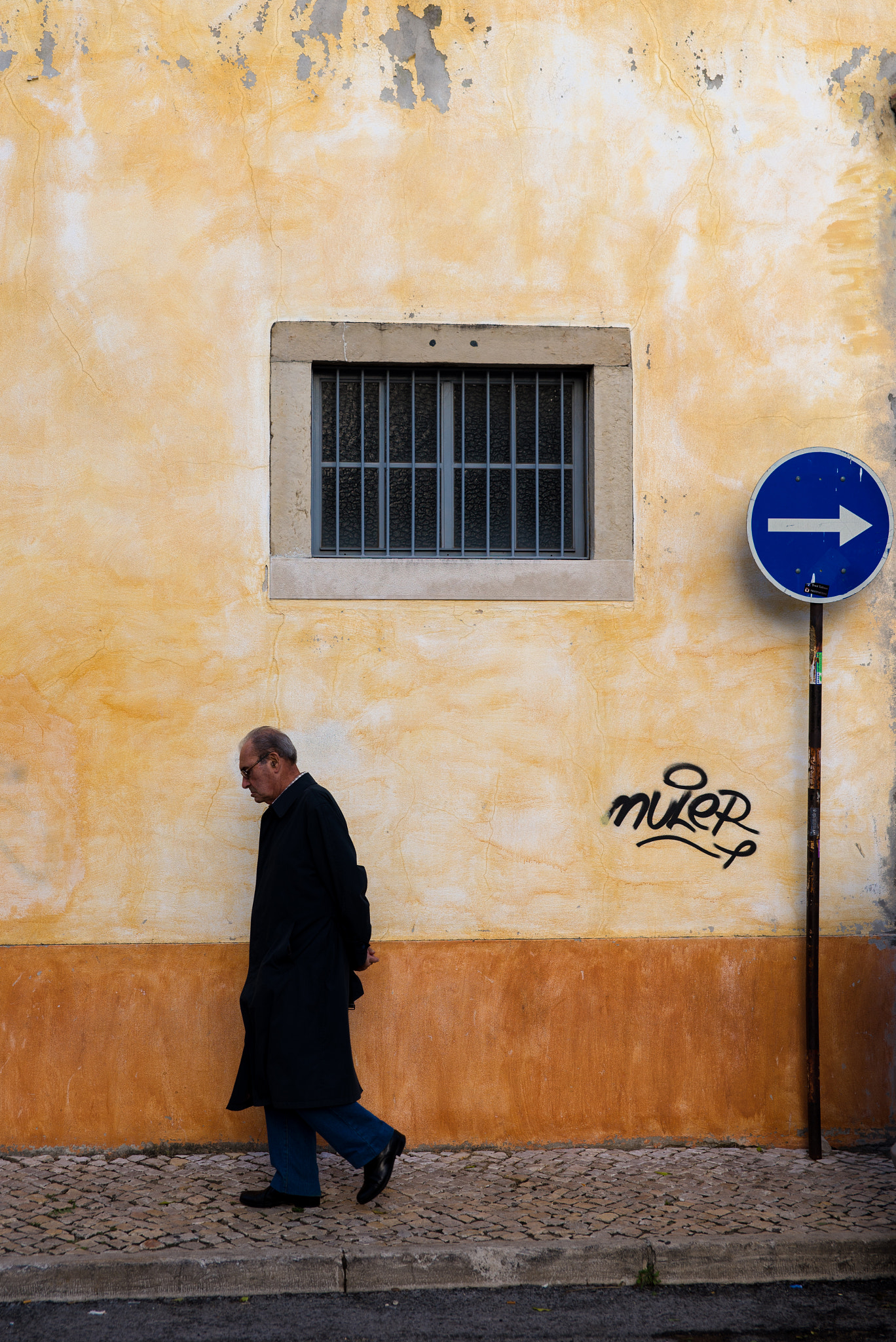 Sigma 24-70mm F2.8 EX DG HSM sample photo. Saudade lisboa photography