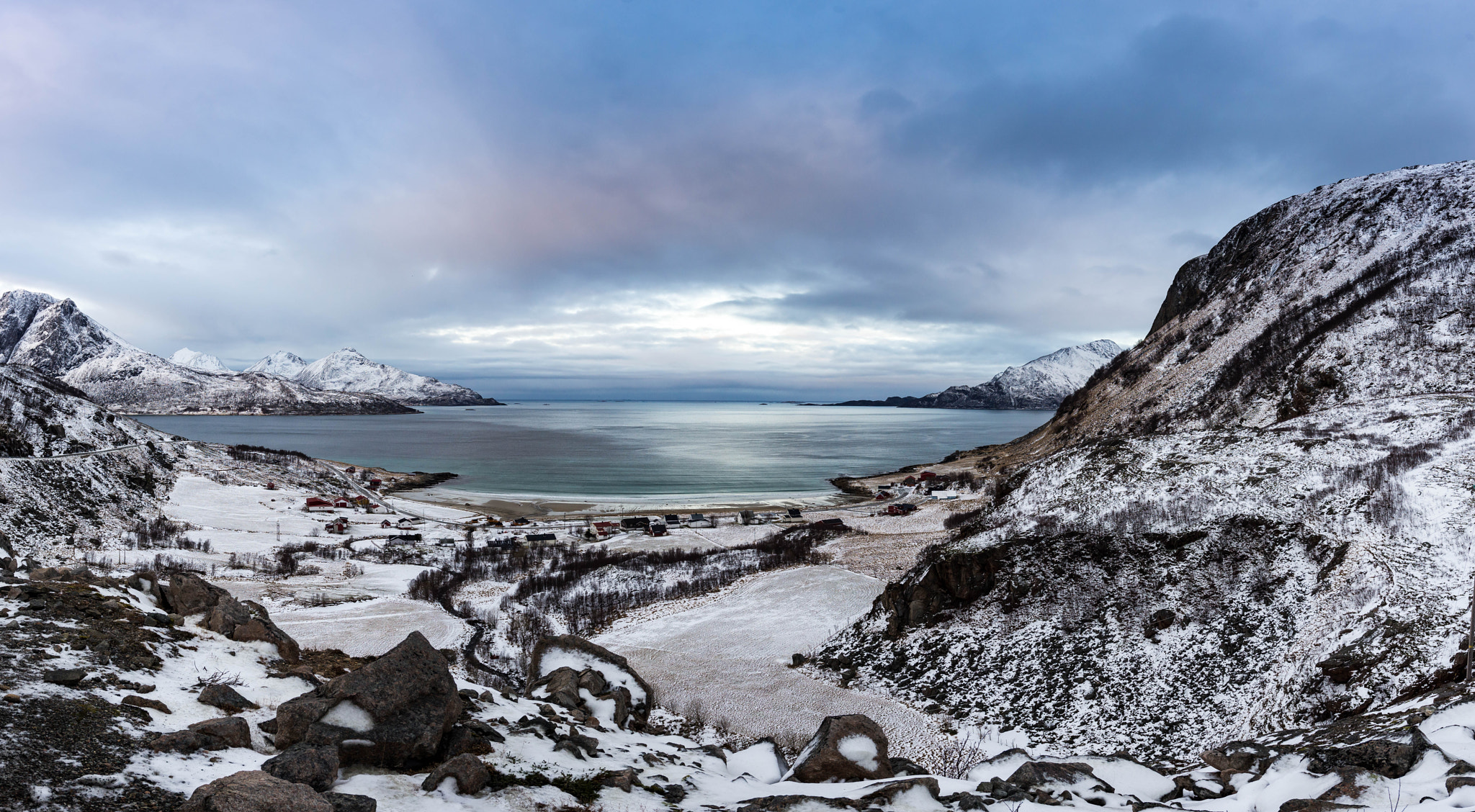 Nikon AF-S Nikkor 14-24mm F2.8G ED sample photo. Grøtfjord photography