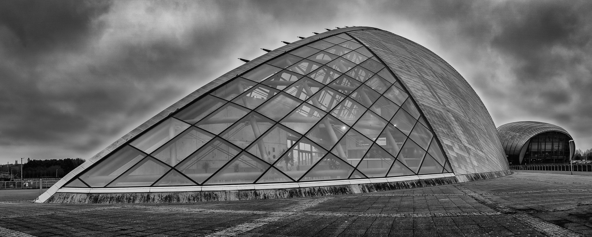 Sony E 20mm F2.8 sample photo. Glasgow science centre ii photography