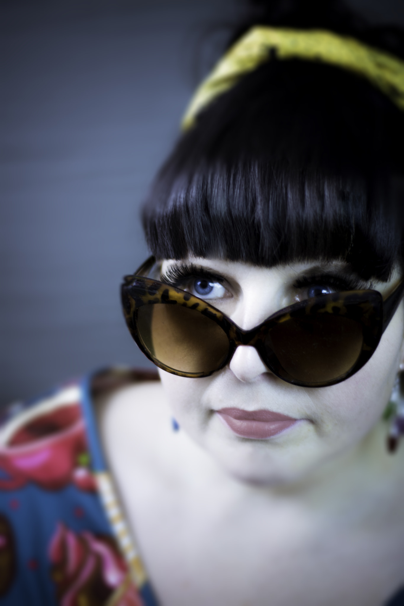 Nikon D5200 + Nikon AF Nikkor 50mm F1.8D sample photo. Vintage girl photography