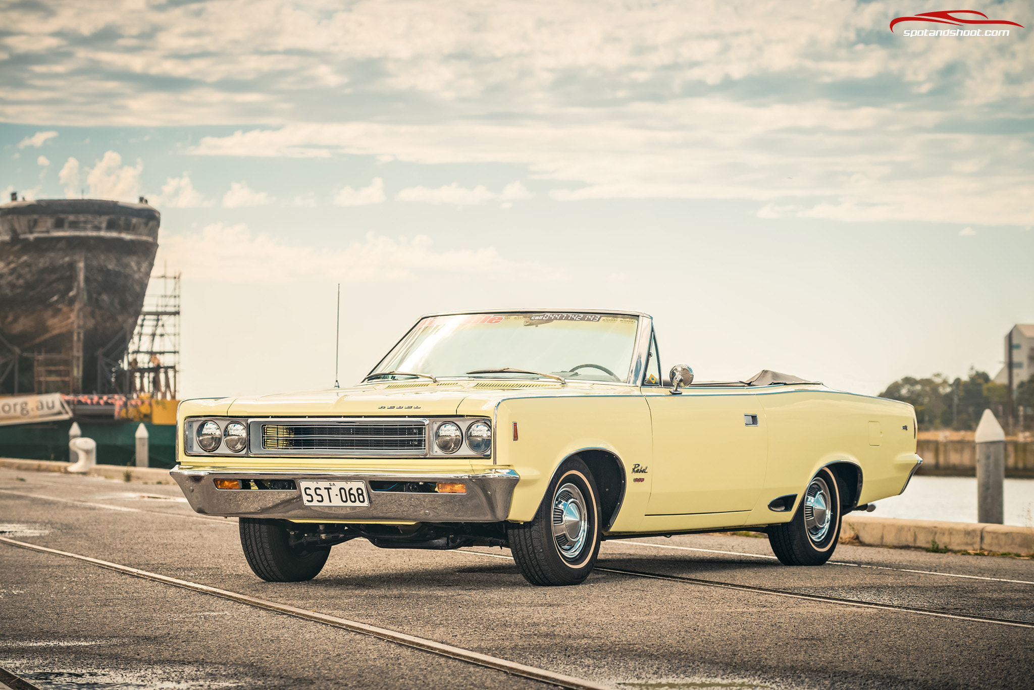 Nikon AF-S Nikkor 70-200mm F4G ED VR sample photo. 1968 rambler rebel convertible photography