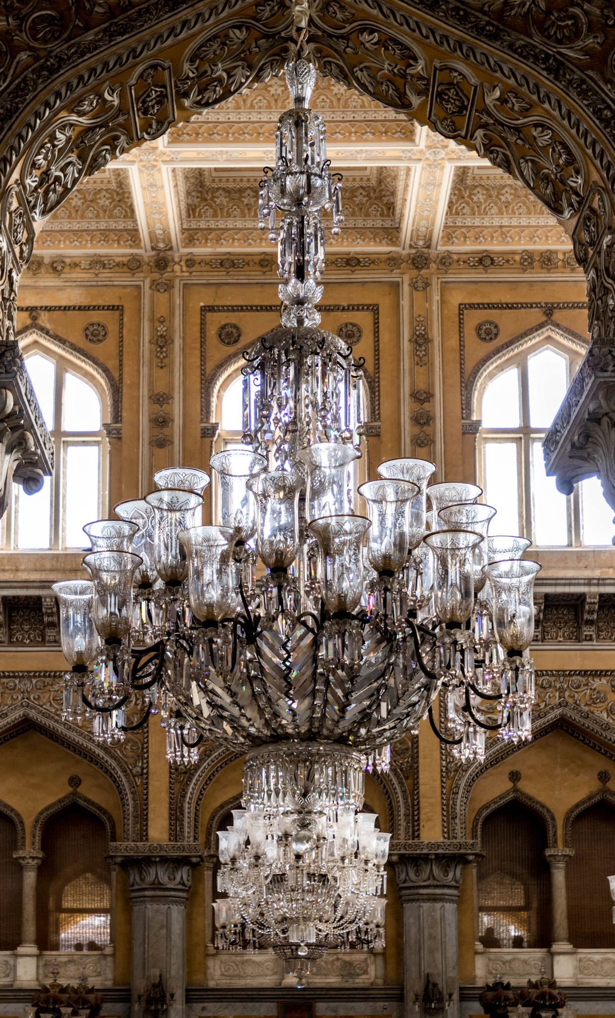 Canon EOS M5 + Canon EF 16-35mm F4L IS USM sample photo. Chowmohalla palace photography