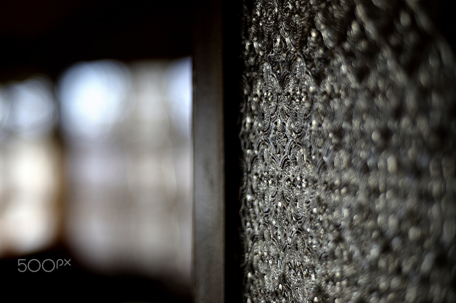 Nikon D600 + Nikon AF Nikkor 50mm F1.8D sample photo. Passage photography