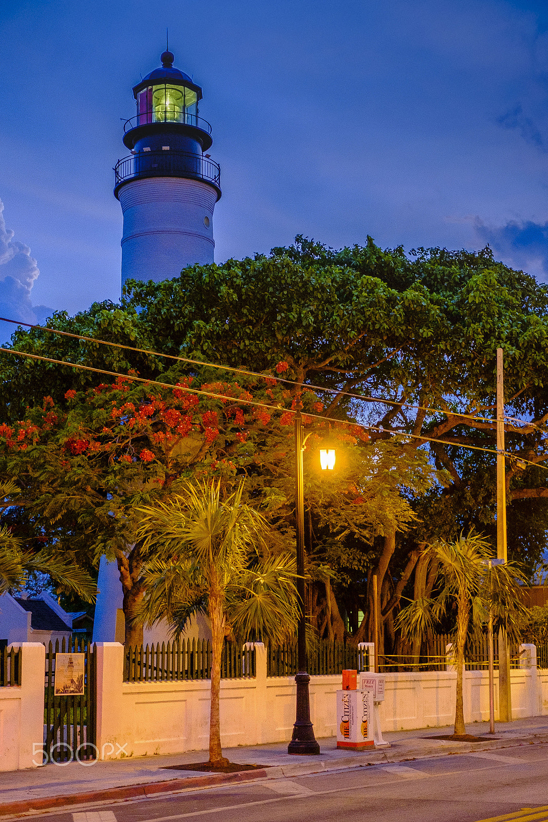 Fujifilm X-Pro1 + Fujifilm XF 16-55mm F2.8 R LM WR sample photo. Keywest night photography