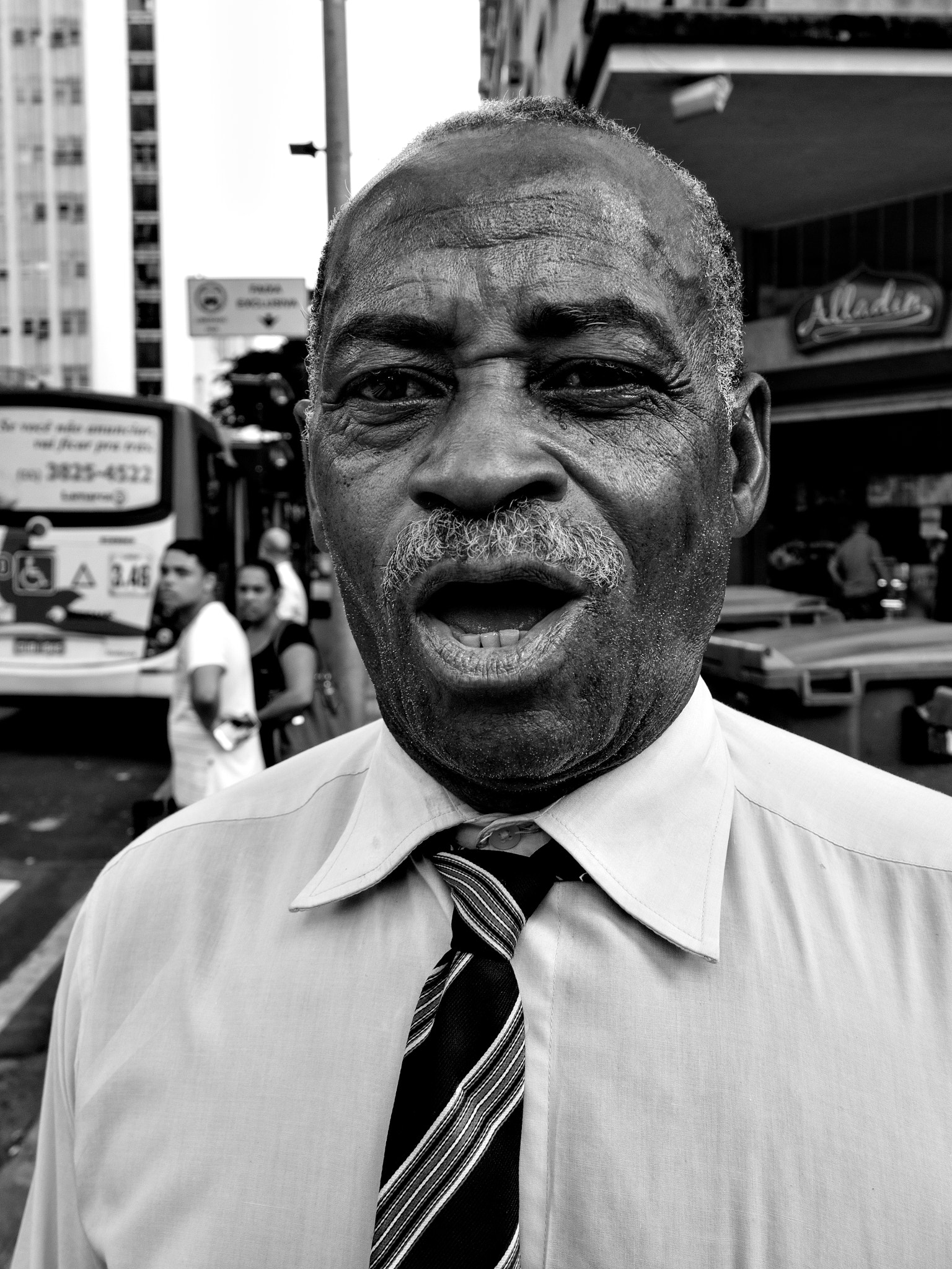 Olympus OM-D E-M5 sample photo. Sr. olidio - campinas por acaso 2017 photography