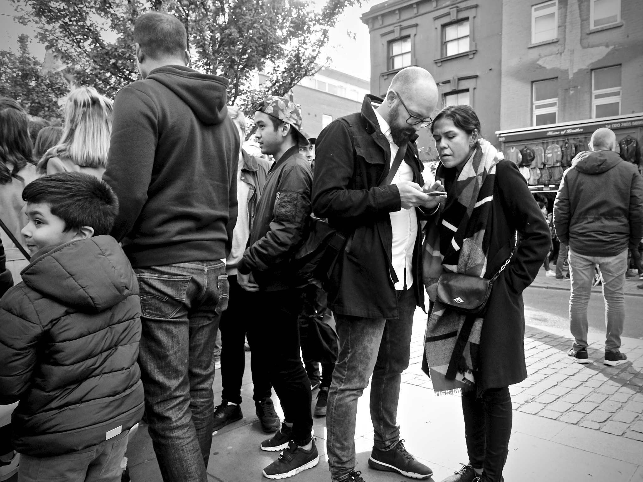 Sony Cyber-shot DSC-RX100 IV + Sony 24-70mm F1.8-2.8 sample photo. Camden town, london, uk. photography