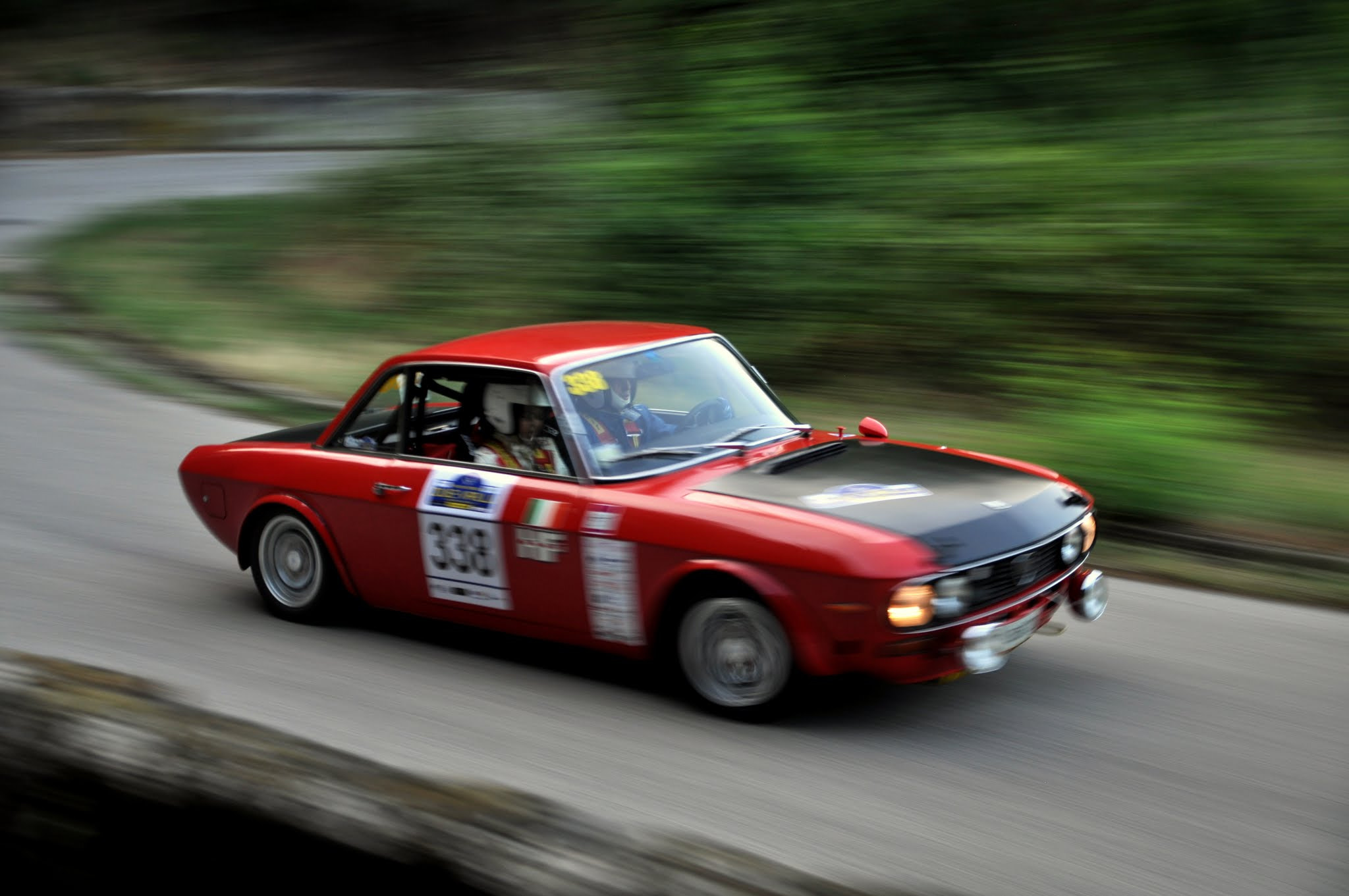 Nikon D5000 + Sigma 17-70mm F2.8-4 DC Macro OS HSM sample photo. Panning rally photography