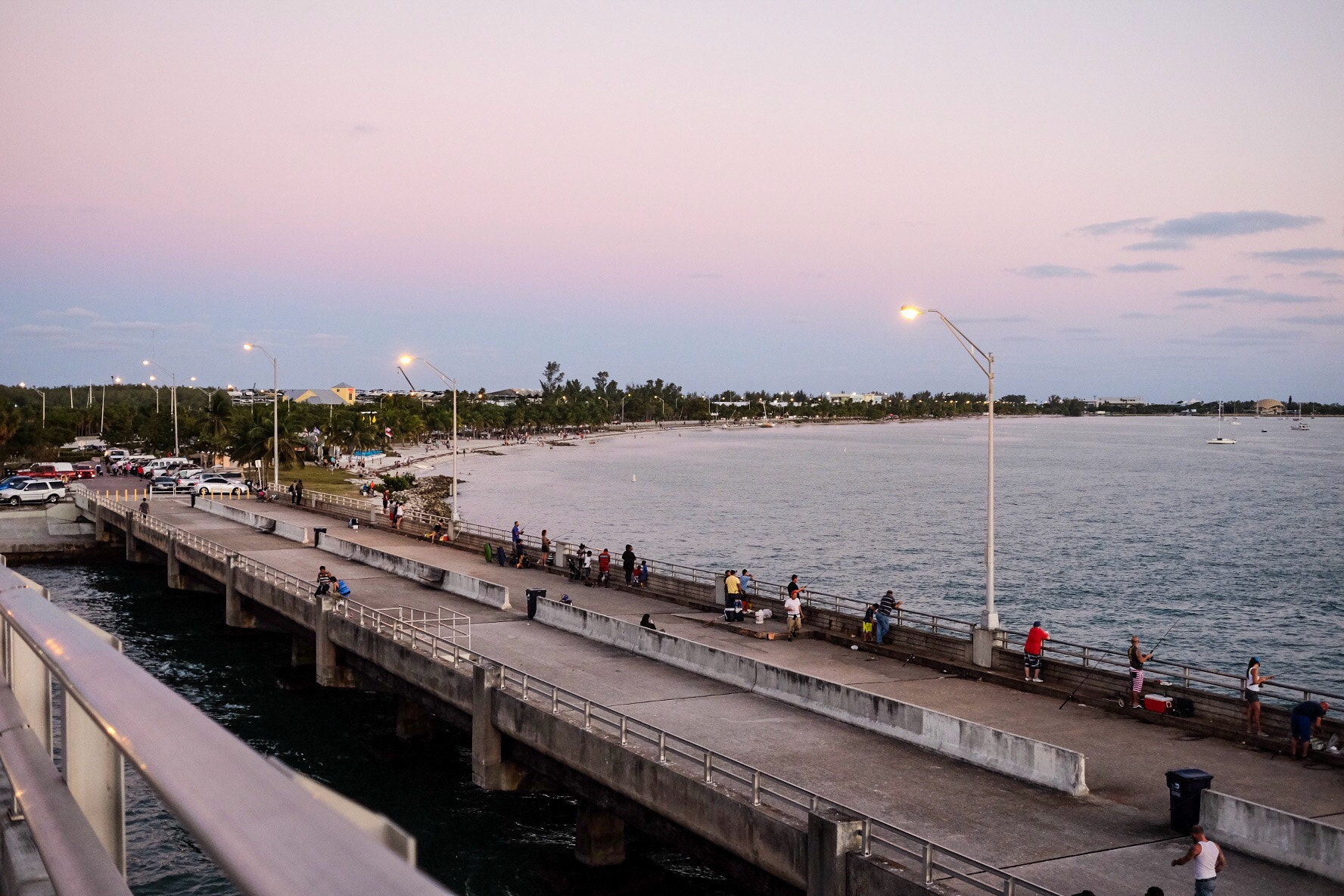 Fujifilm X-T10 + Fujifilm XF 27mm F2.8 sample photo. Hobie beach, key biscayne, fl. photography