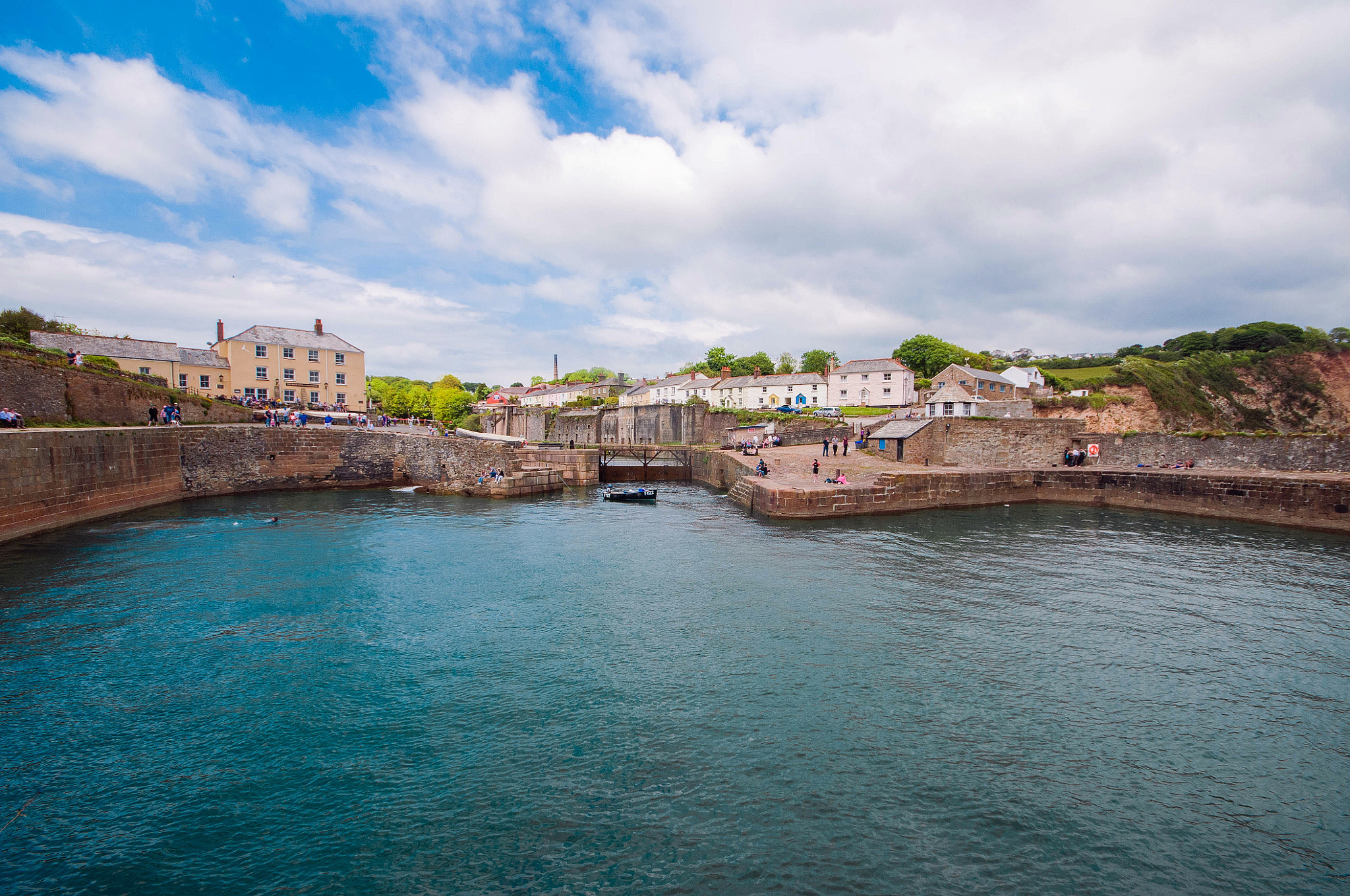 Sigma 10-20mm F4-5.6 EX DC HSM sample photo. Charlestown harbour photography