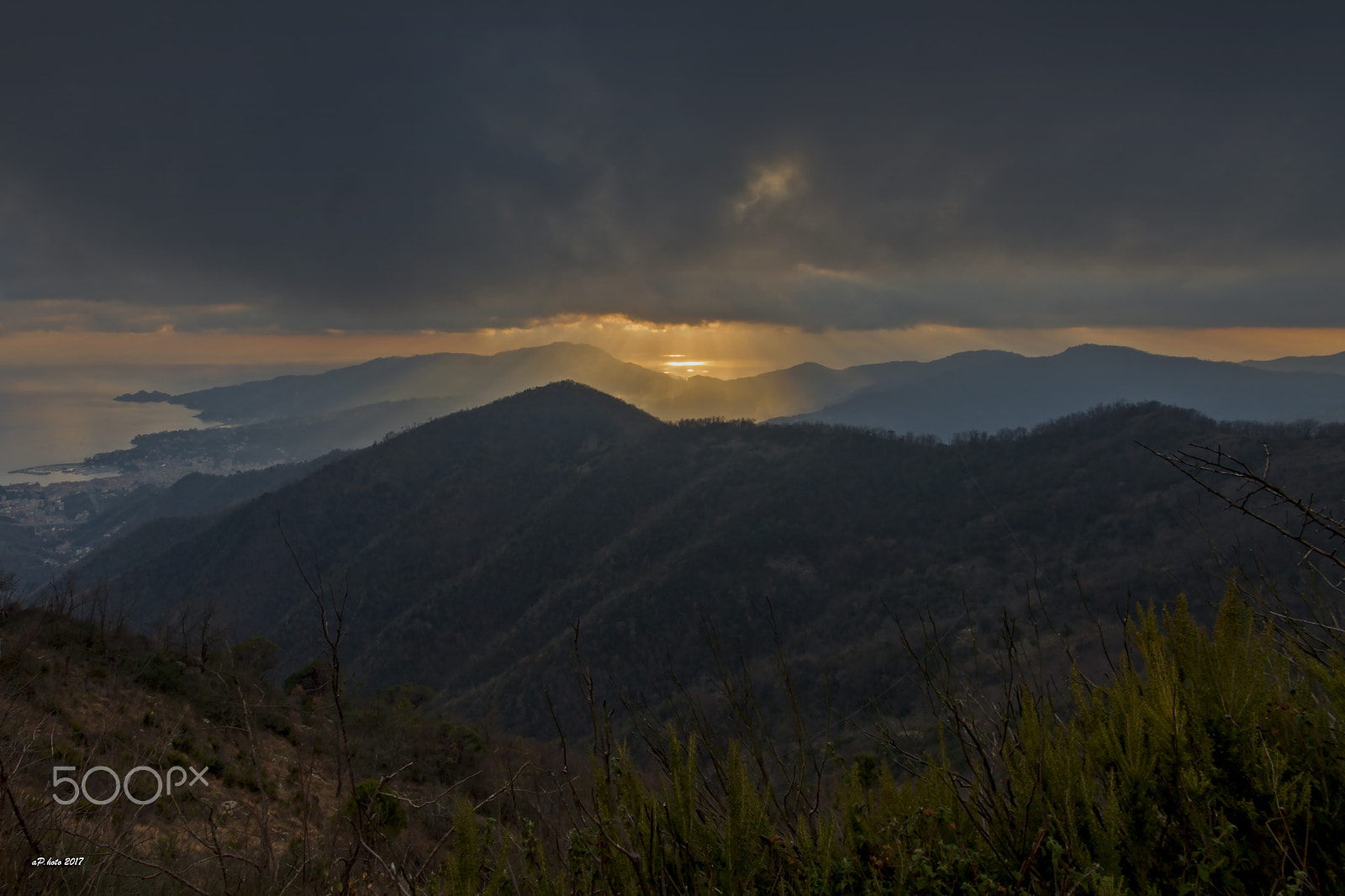 Canon EOS 50D + Sigma 10-20mm F4-5.6 EX DC HSM sample photo. Ultimo raggio photography