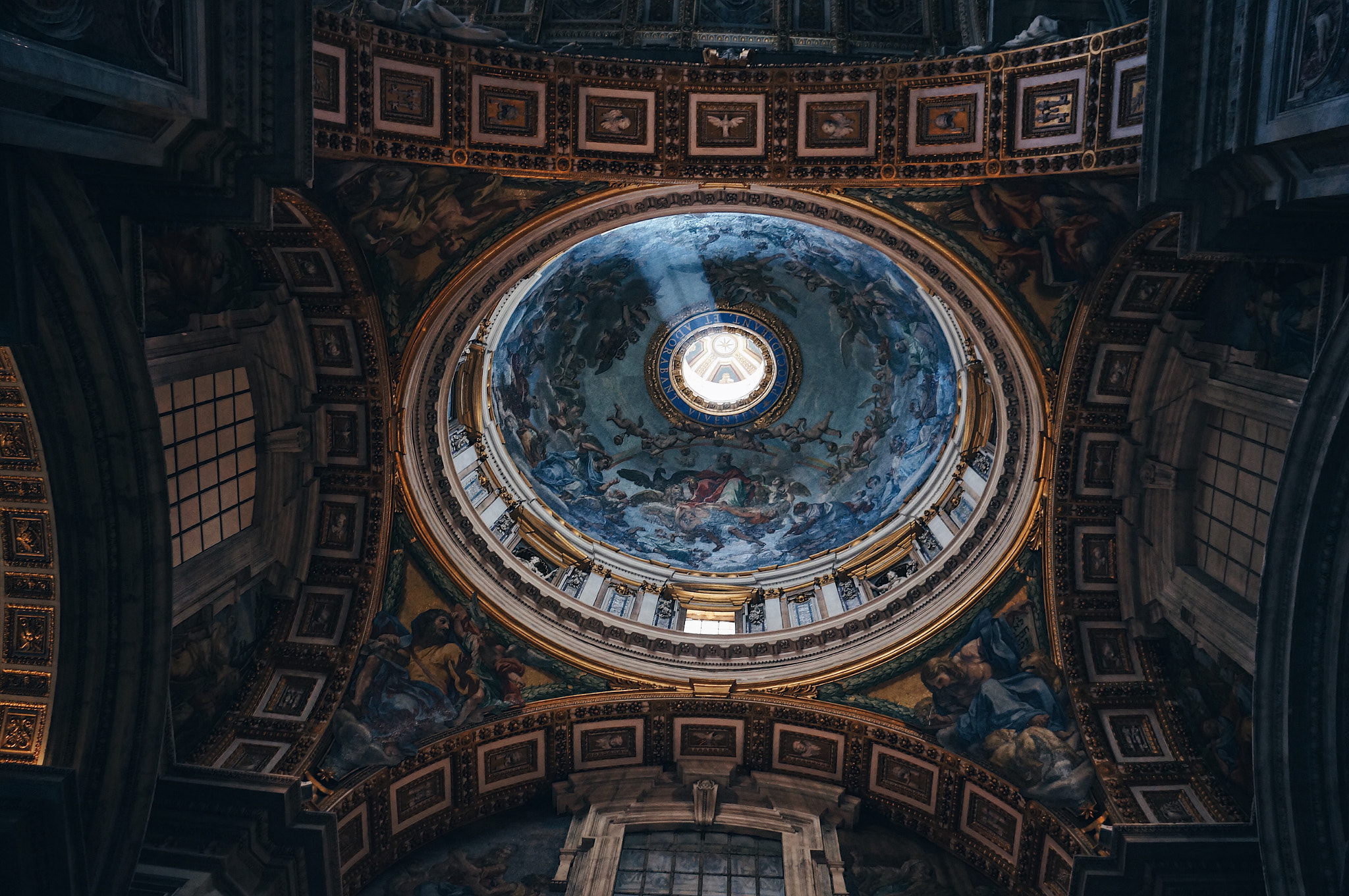 Tamron 18-200mm F3.5-6.3 Di III VC sample photo. Under the dome. photography