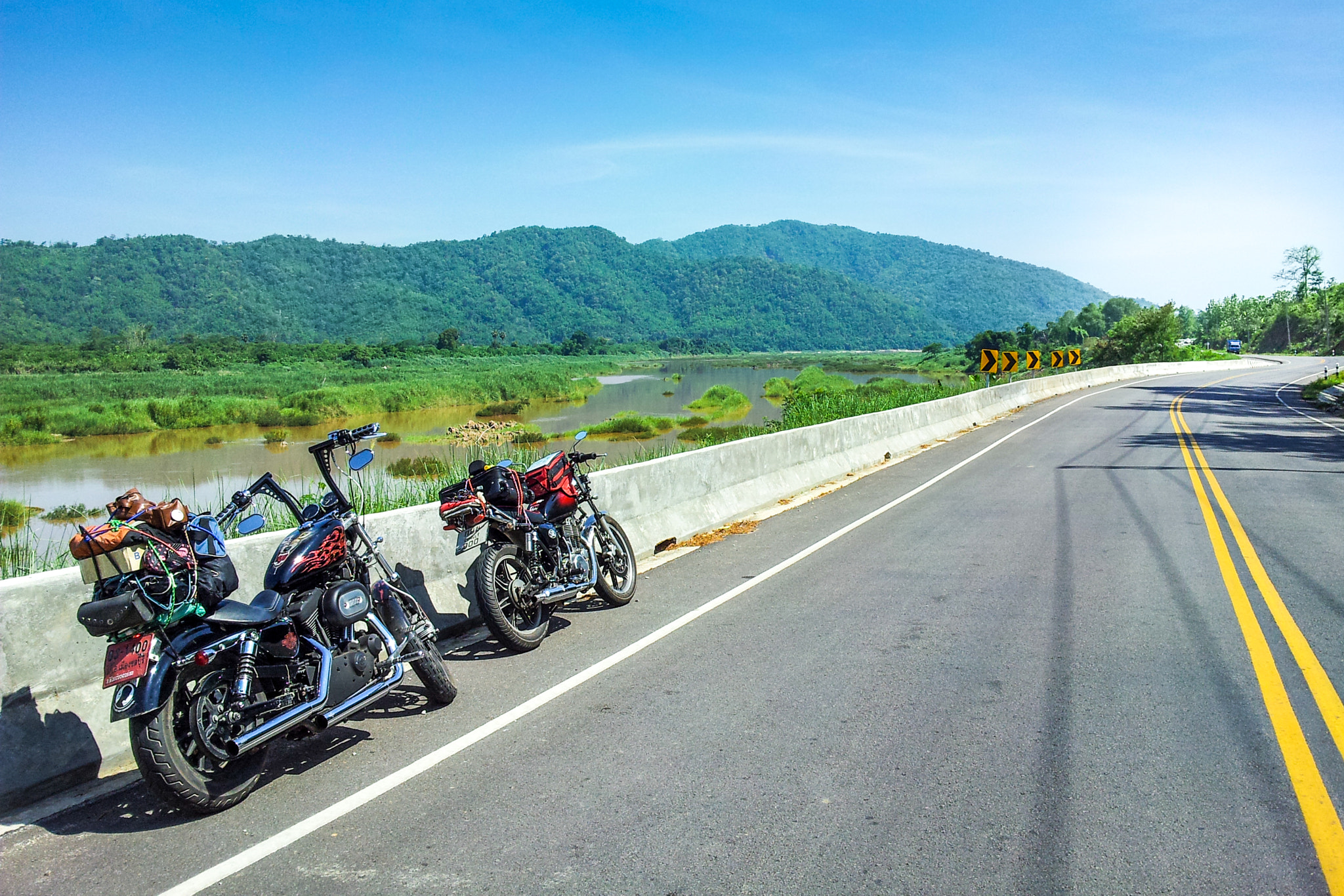 Samsung Galaxy Note sample photo. 2 motorcycles on the road. photography