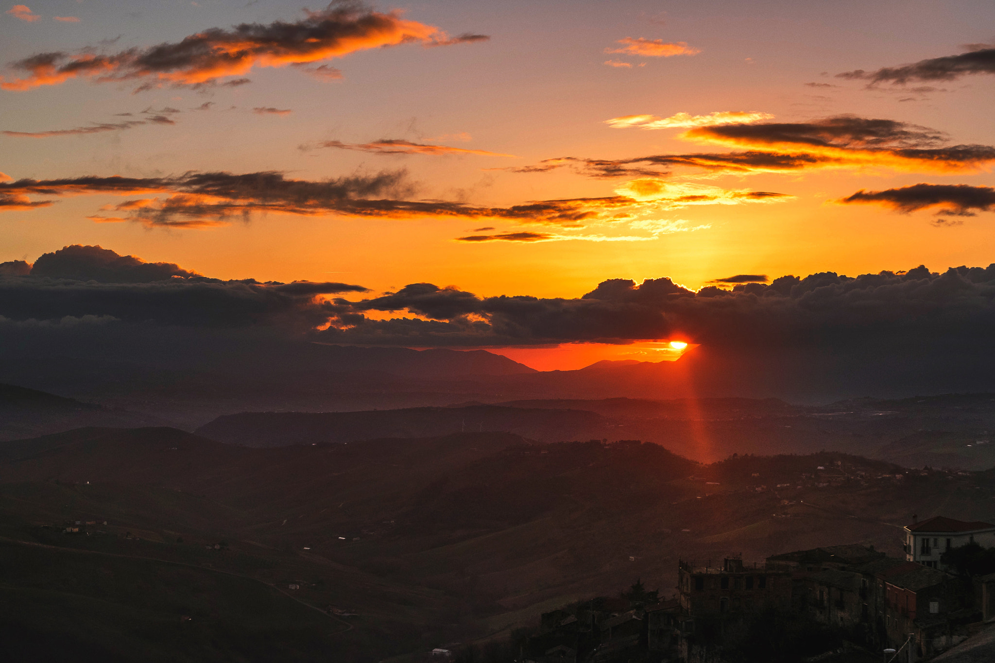 Sigma 17-70mm F2.8-4 DC Macro OS HSM | C sample photo. Sunset photography