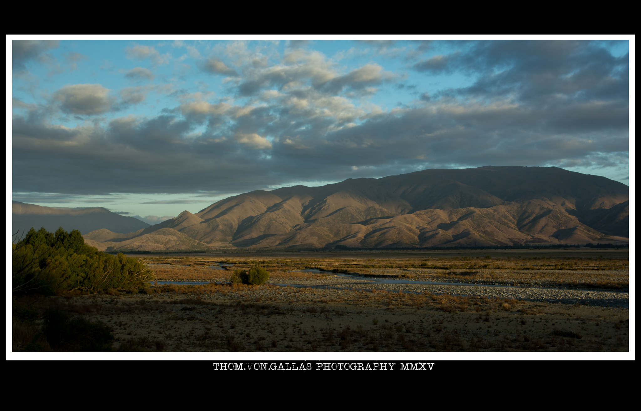 Nikon D7100 + Sigma 17-70mm F2.8-4 DC Macro OS HSM sample photo. Omarama mountains photography