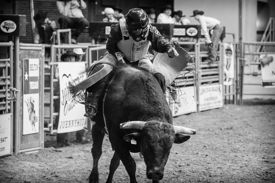 Canon EOS-1D X Mark II sample photo. Rodeo night in texas photography