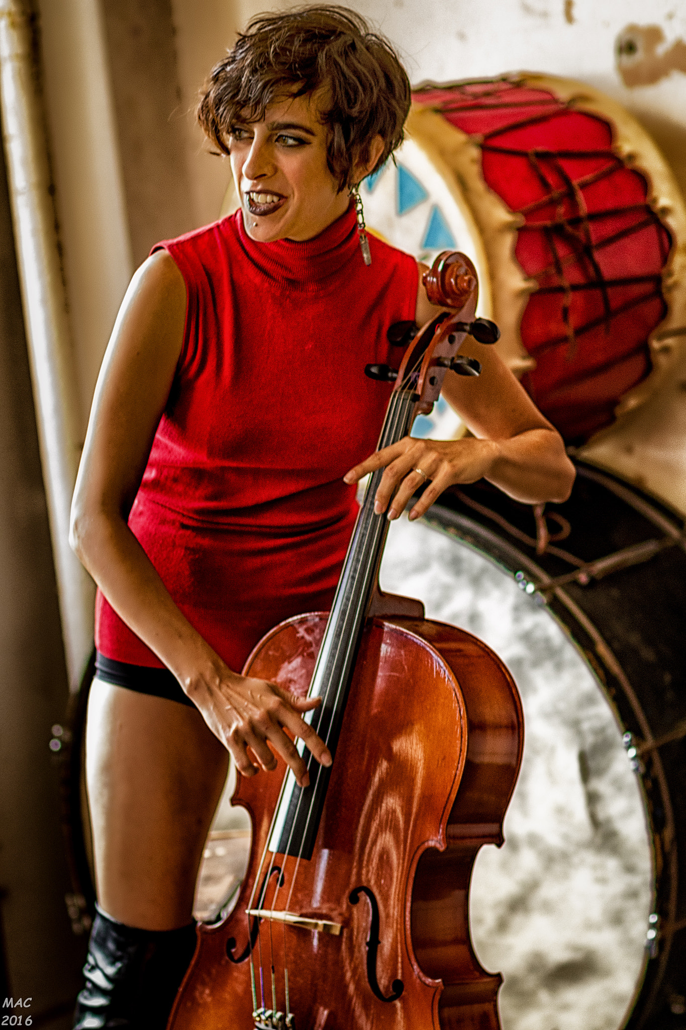 Canon EF 85mm F1.2L II USM sample photo. Wingless feuer photography