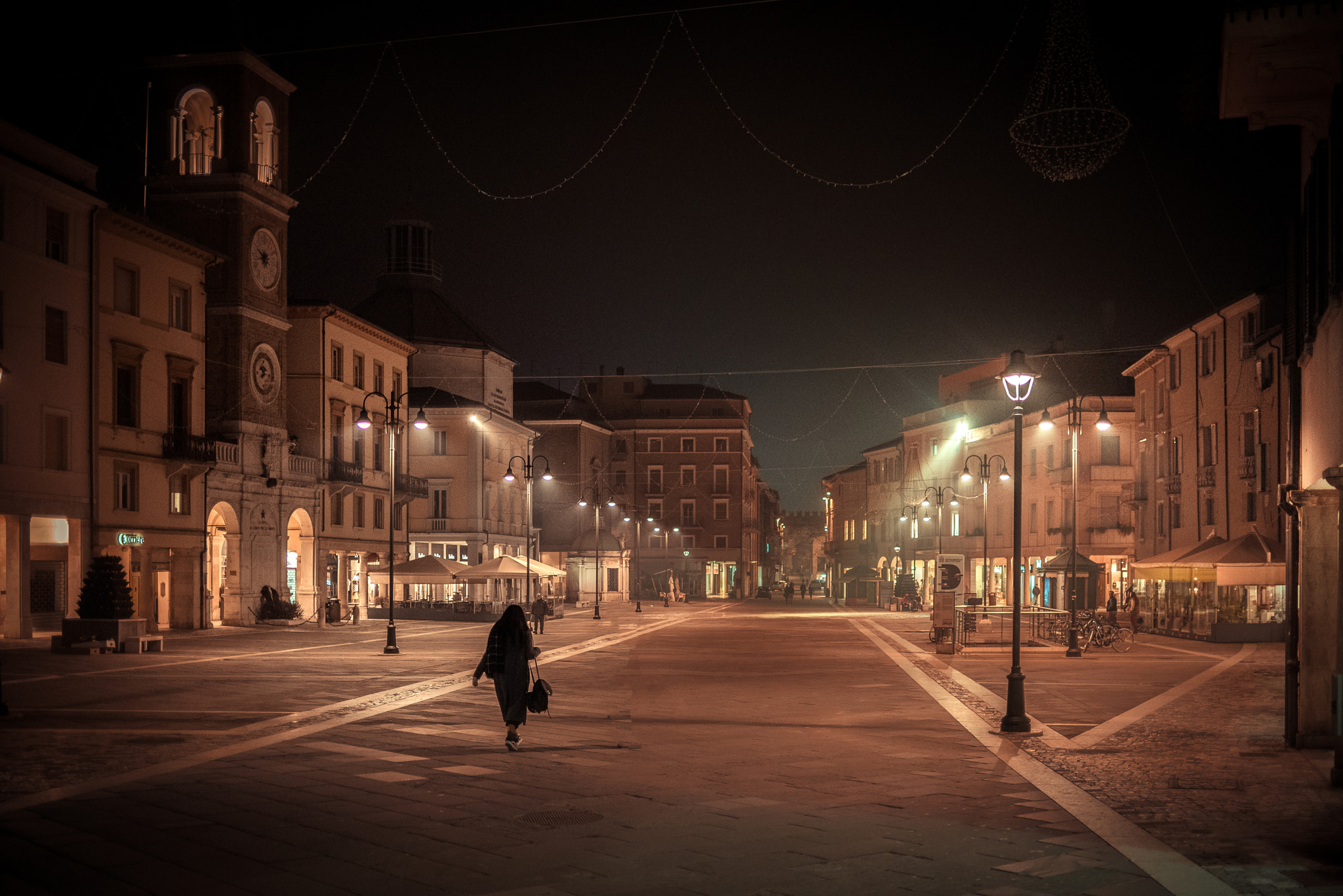 Nikon D750 + Nikon AF-S DX Nikkor 35mm F1.8G sample photo. Rimini photography