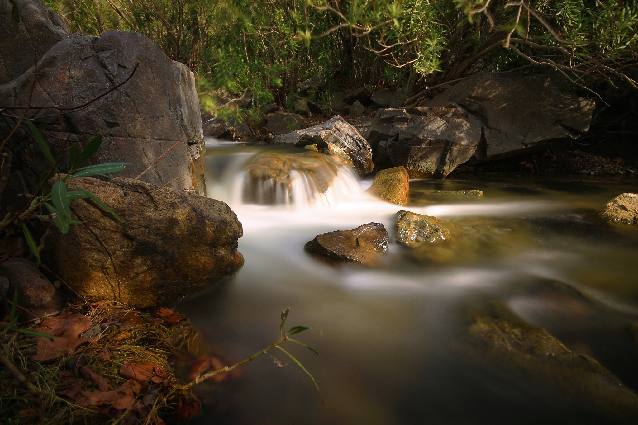 Canon EOS 1100D (EOS Rebel T3 / EOS Kiss X50) + Sigma 10-20mm F4-5.6 EX DC HSM sample photo. Zamani durdurmak photography