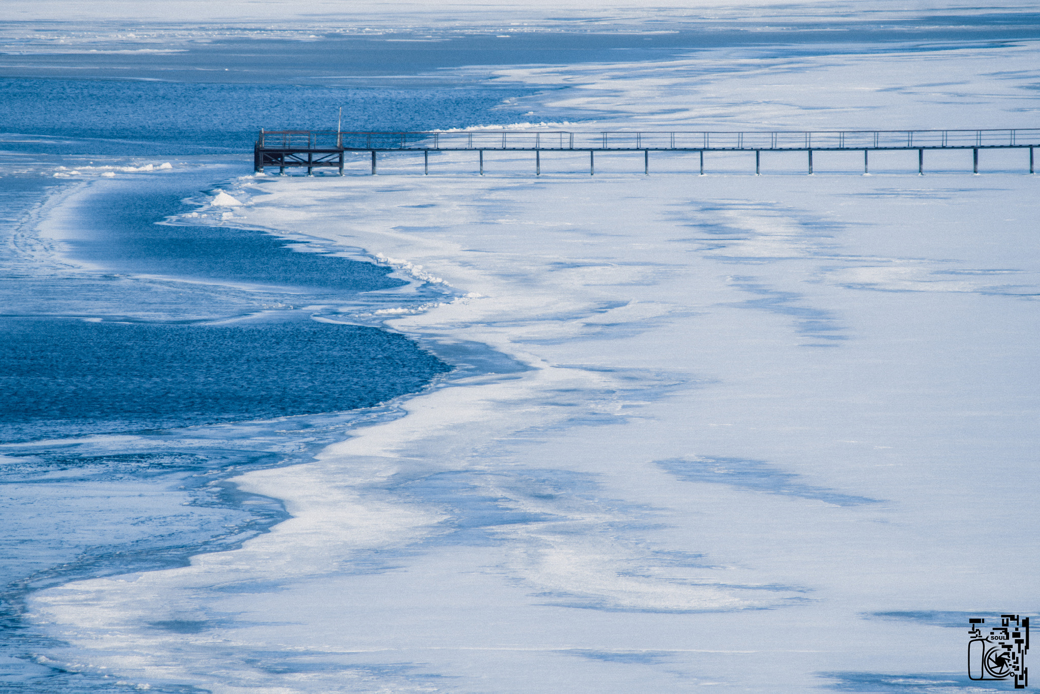 Canon EOS 1100D (EOS Rebel T3 / EOS Kiss X50) sample photo. Frozen pier photography